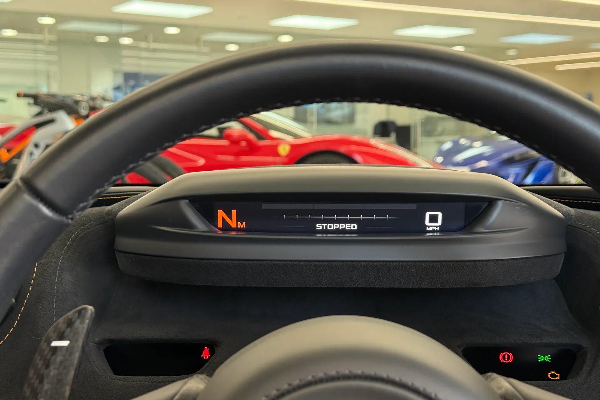 McLaren 720 thumbnail image number 25