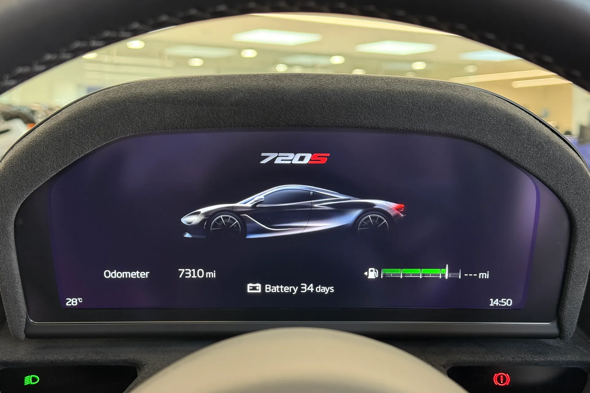 McLaren 720 thumbnail image number 14