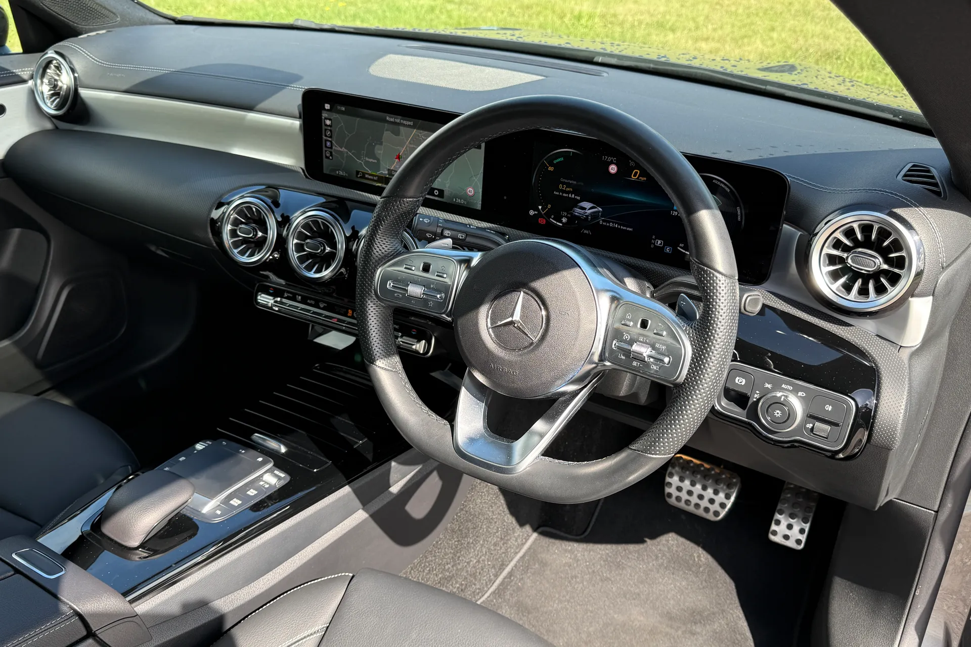 MERCEDES-BENZ CLA thumbnail image number 27