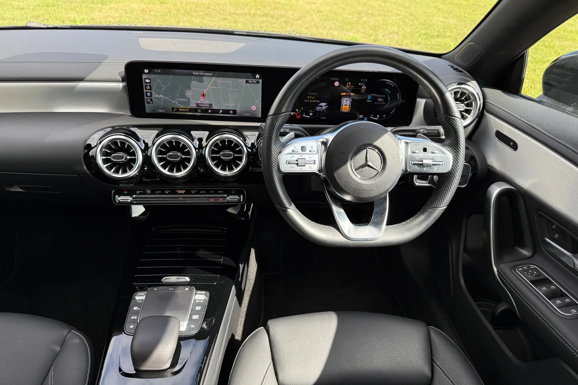 MERCEDES-BENZ CLA thumbnail image number 36