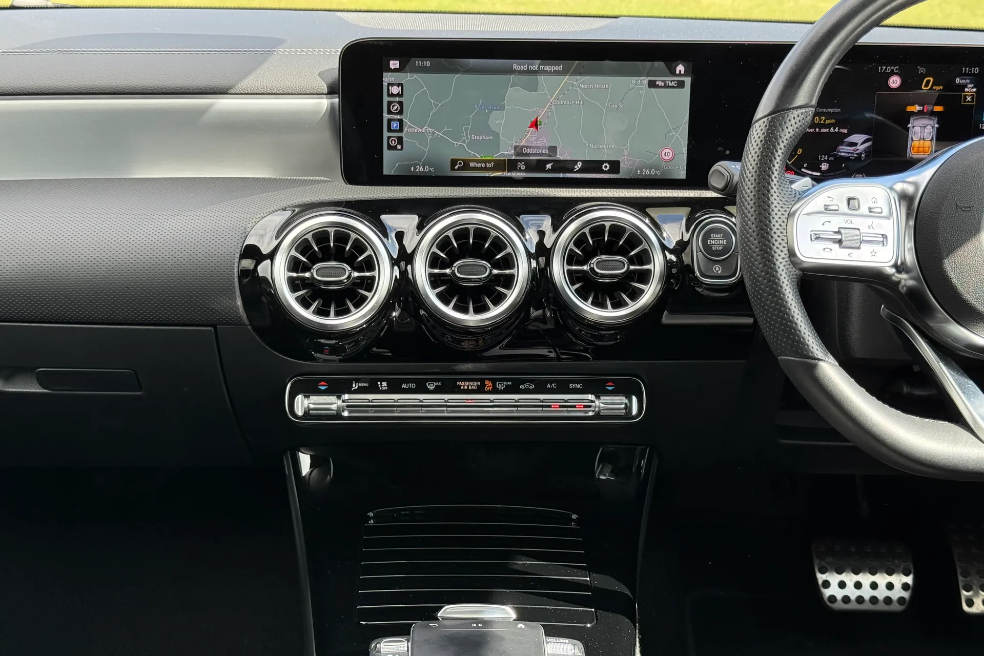 MERCEDES-BENZ CLA thumbnail image number 35