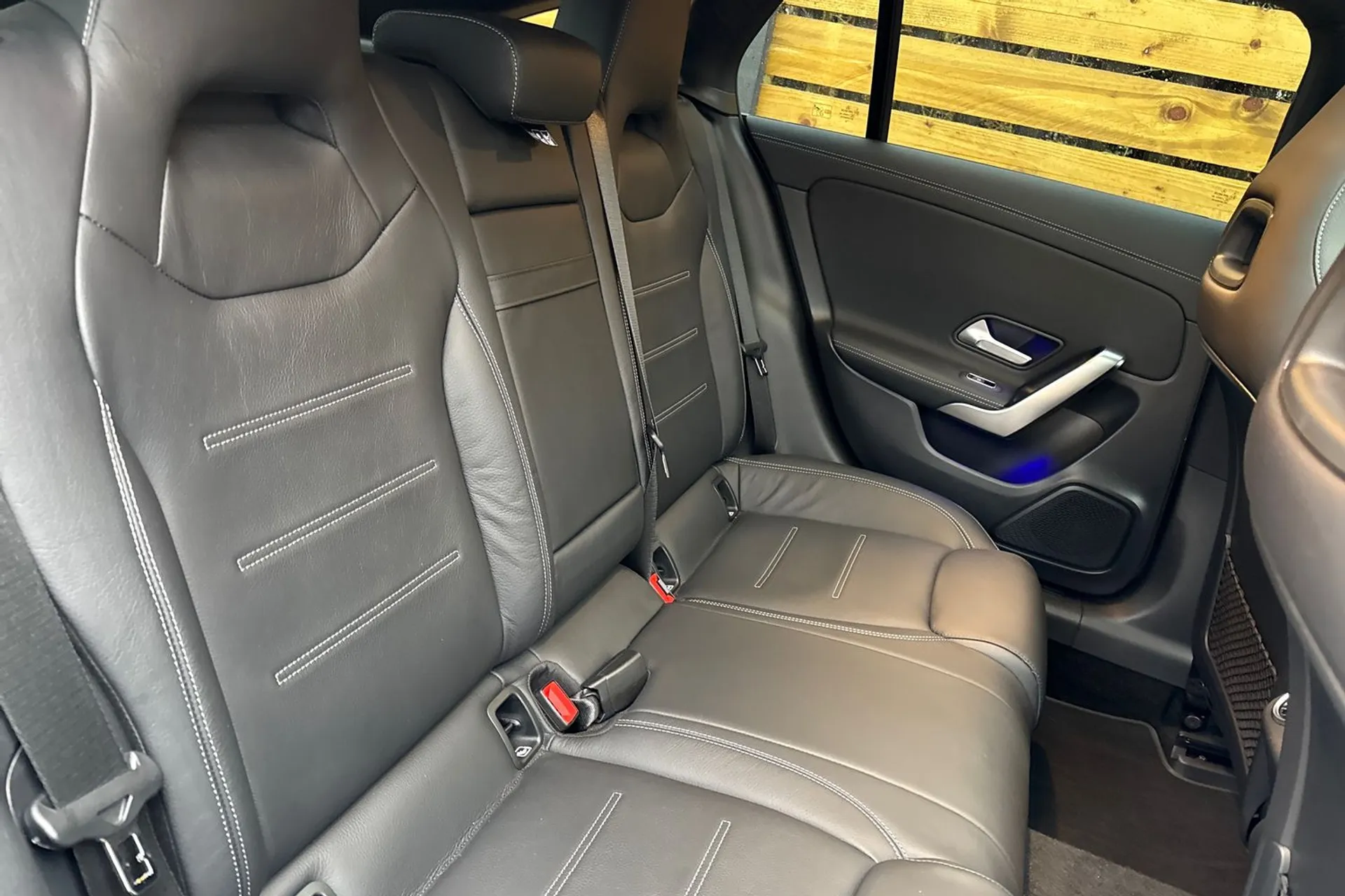 MERCEDES-BENZ CLA thumbnail image number 24