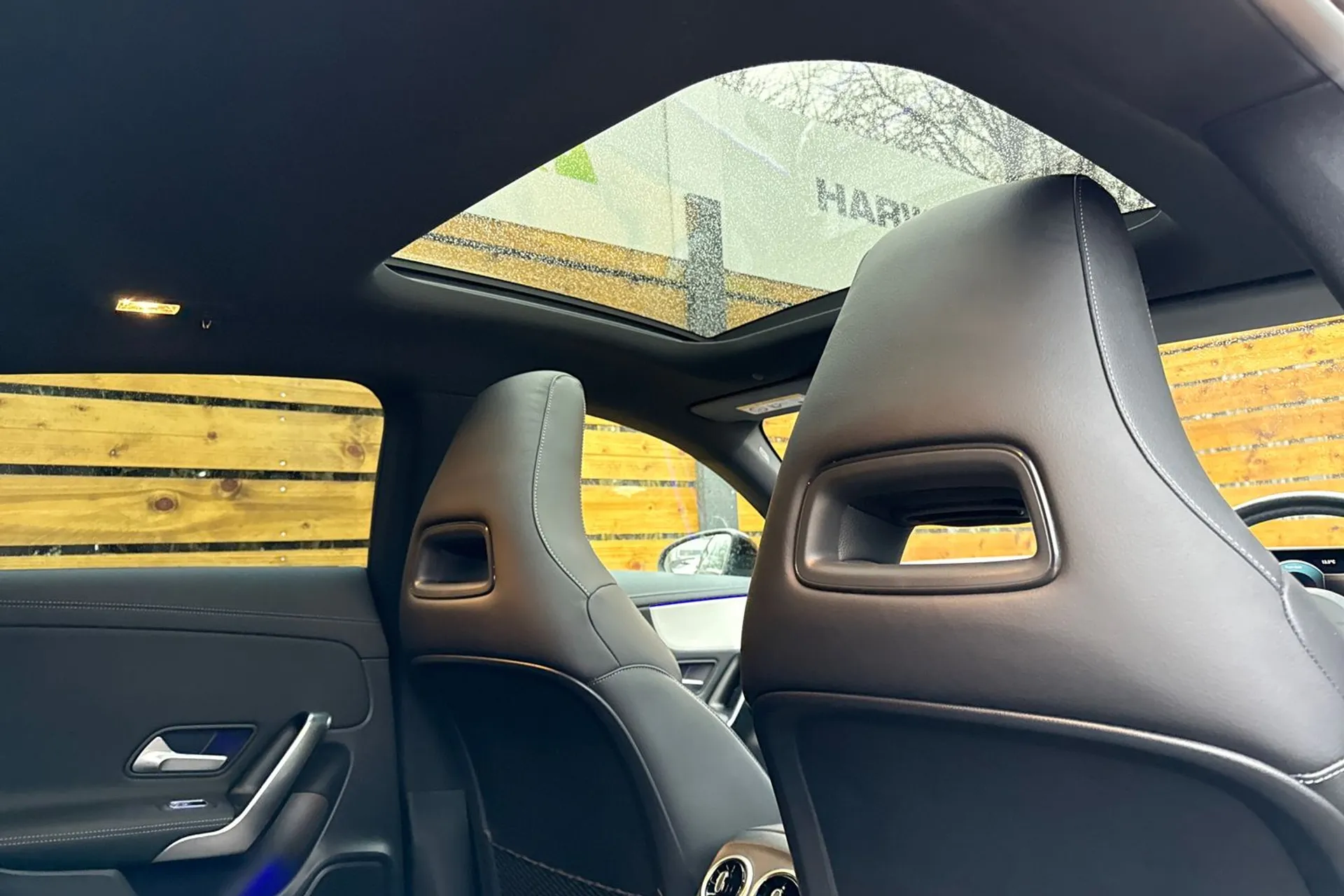 MERCEDES-BENZ CLA thumbnail image number 25