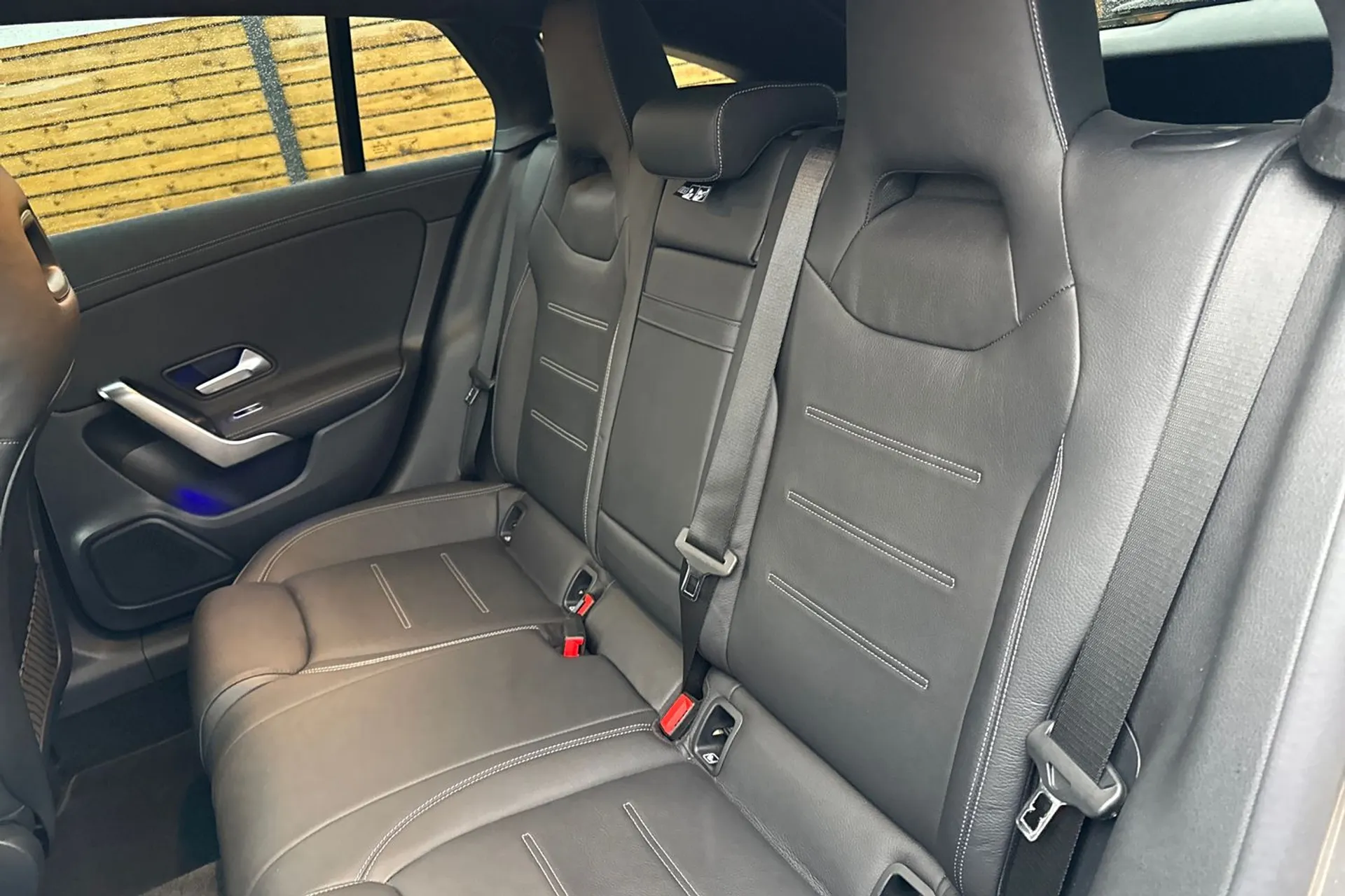 MERCEDES-BENZ CLA thumbnail image number 32