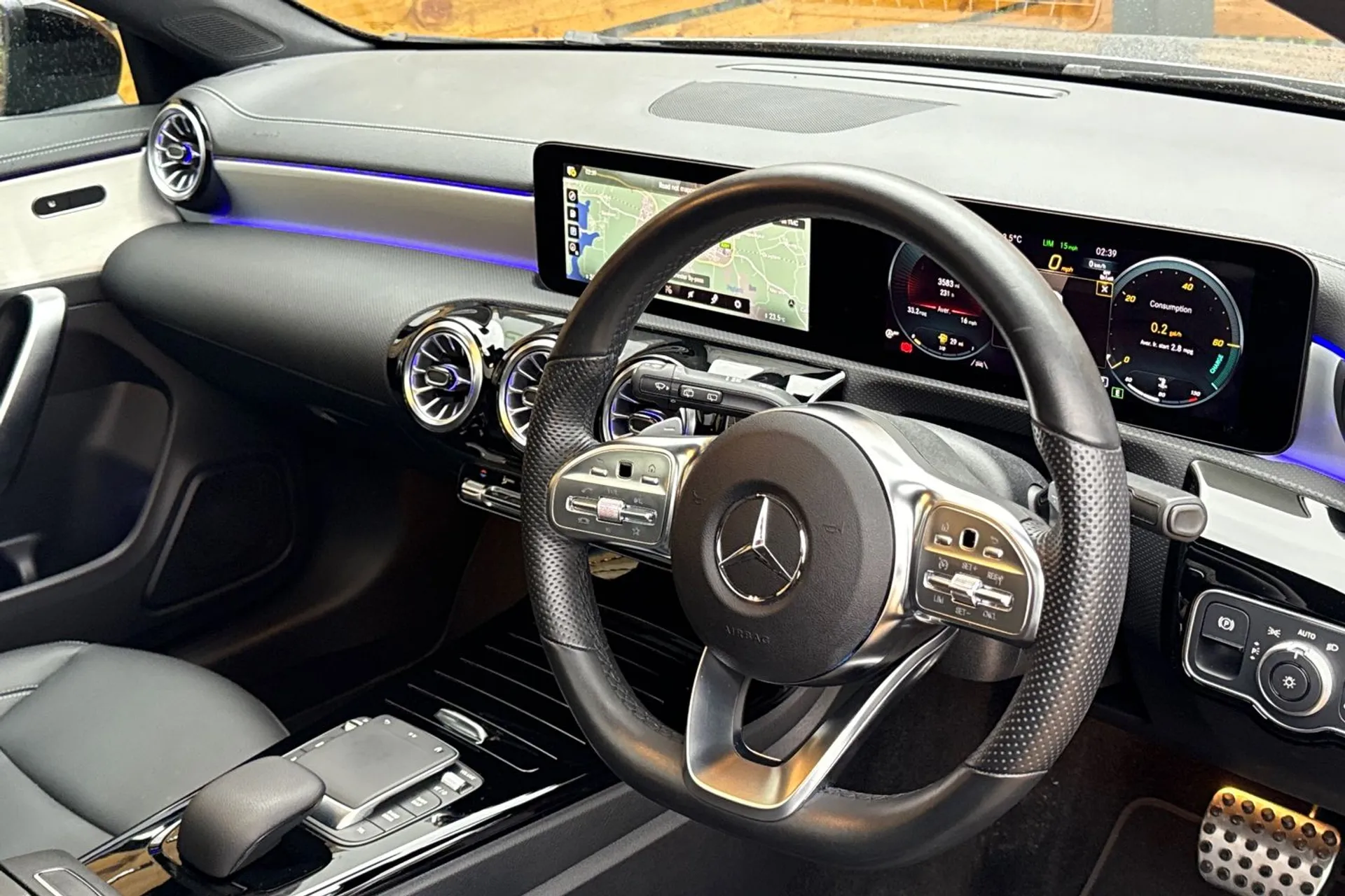 MERCEDES-BENZ CLA thumbnail image number 28