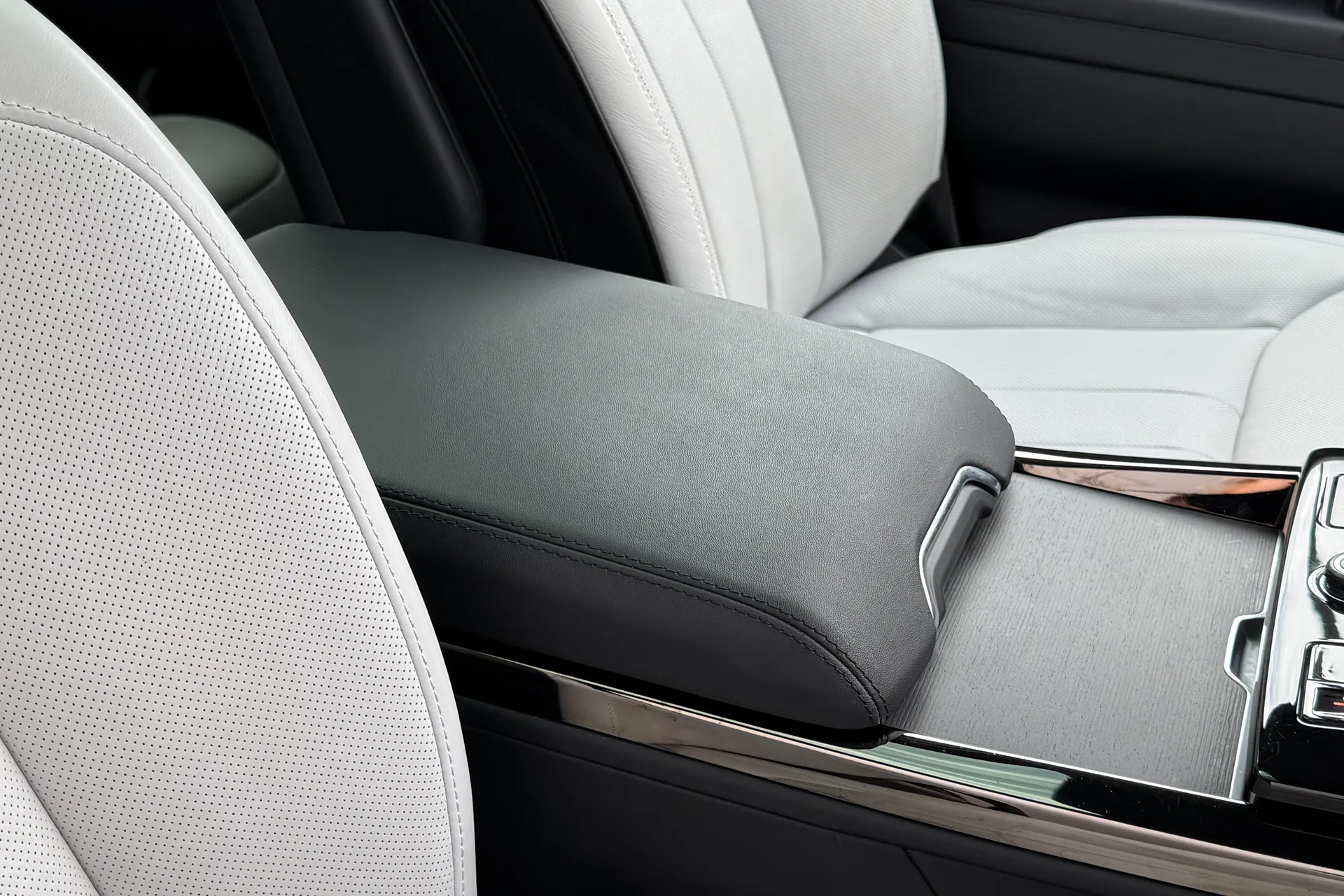 LAND ROVER RANGE ROVER SPORT thumbnail image number 40