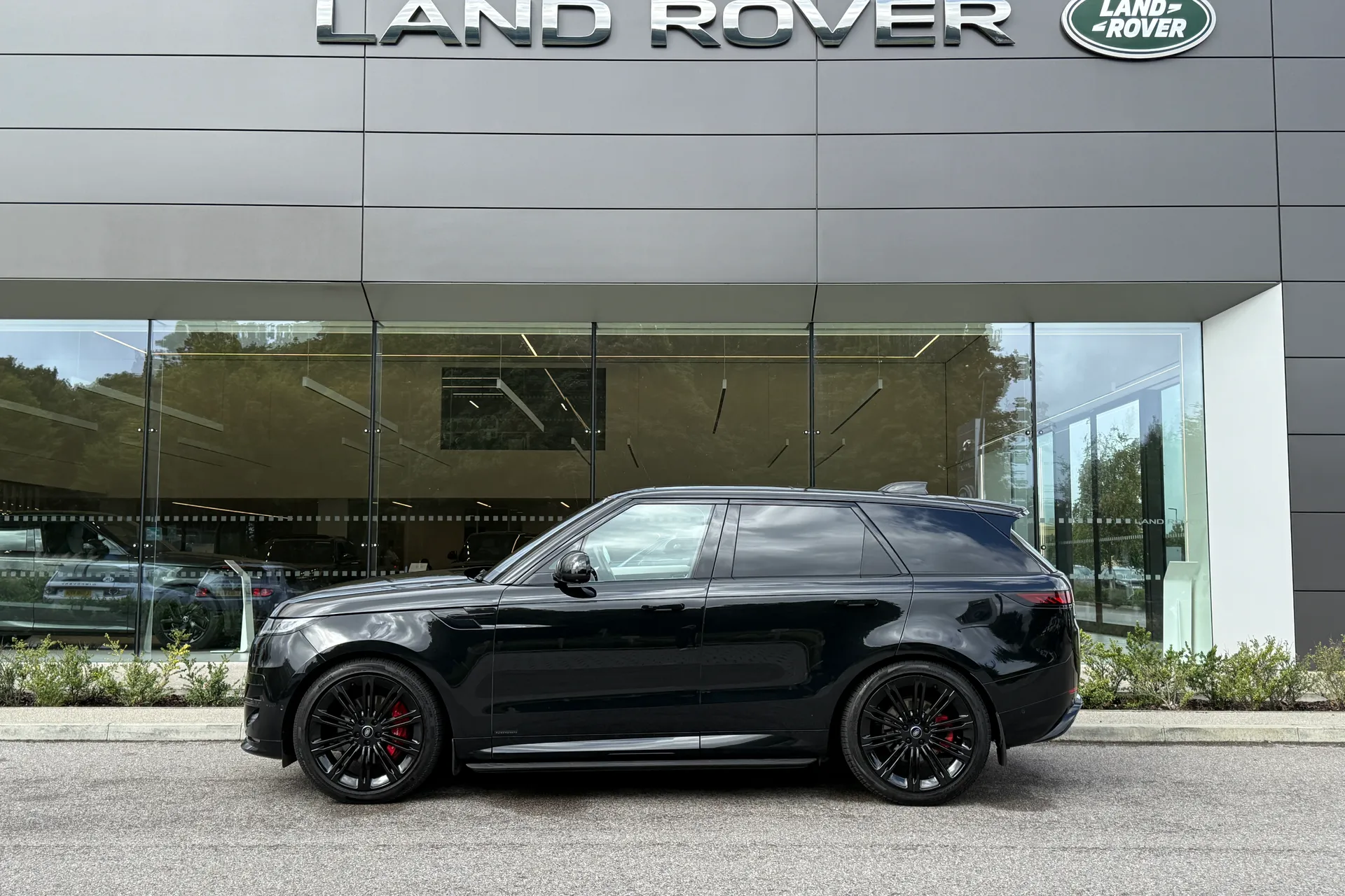 LAND ROVER RANGE ROVER SPORT thumbnail image number 10