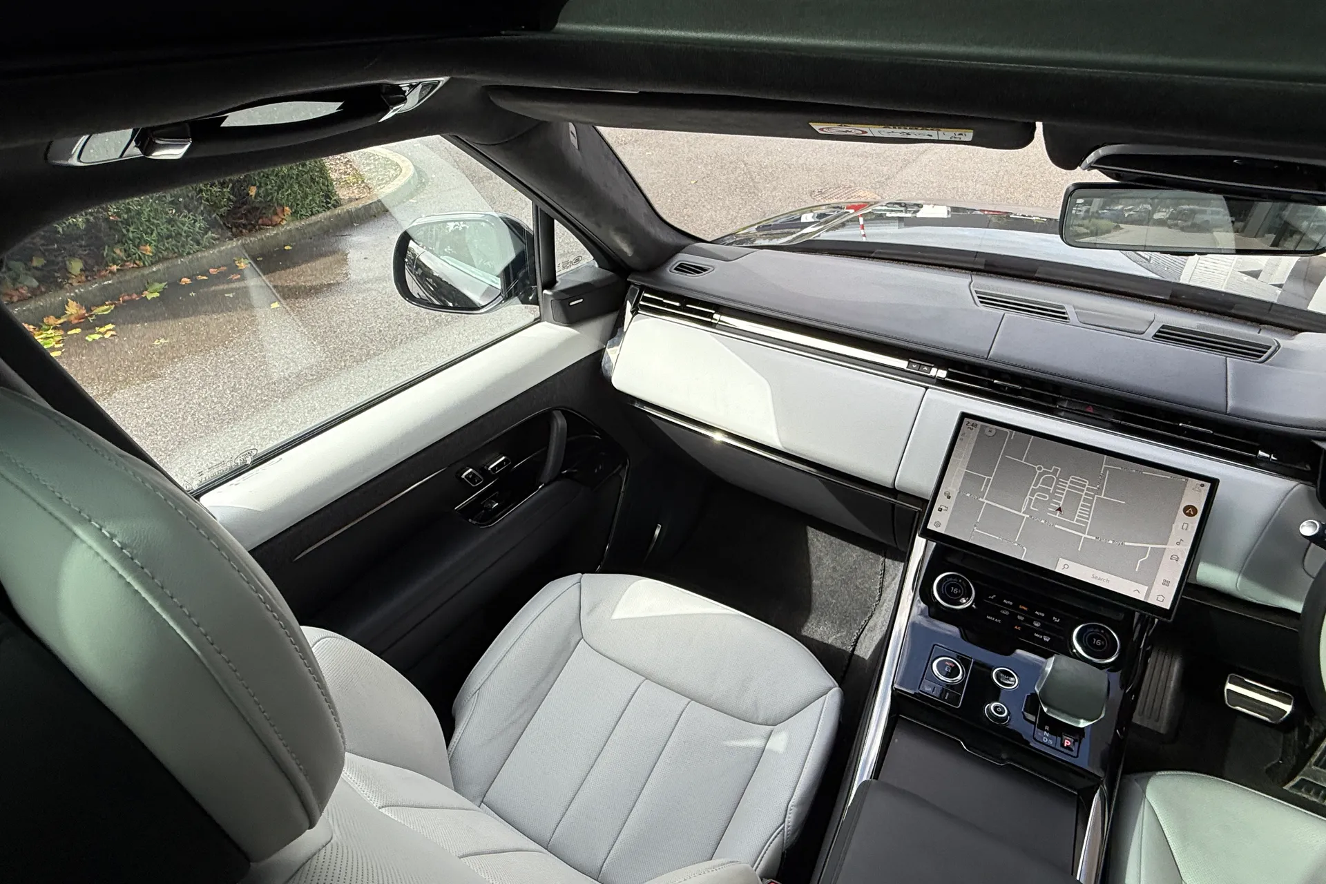 LAND ROVER RANGE ROVER SPORT thumbnail image number 23