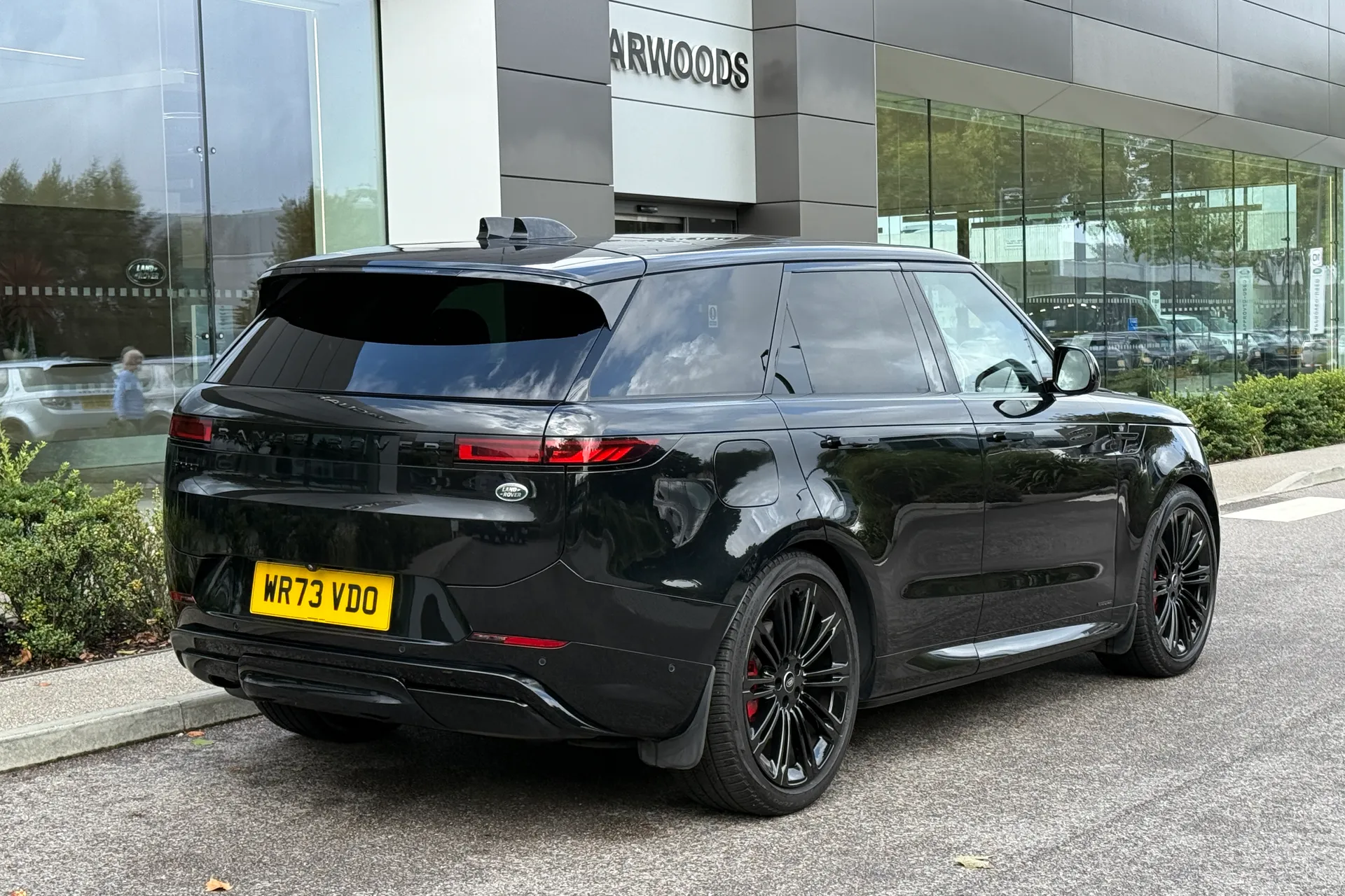 LAND ROVER RANGE ROVER SPORT thumbnail image number 16