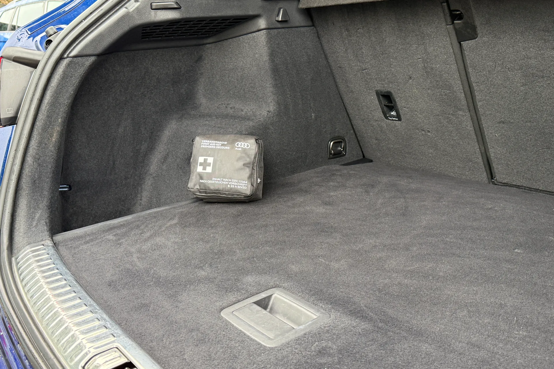 Audi Q3 thumbnail image number 27