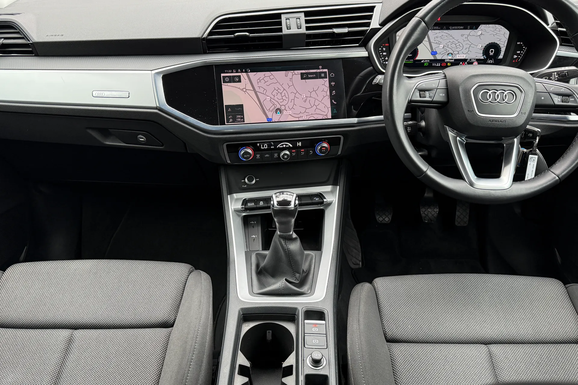 Audi Q3 thumbnail image number 48