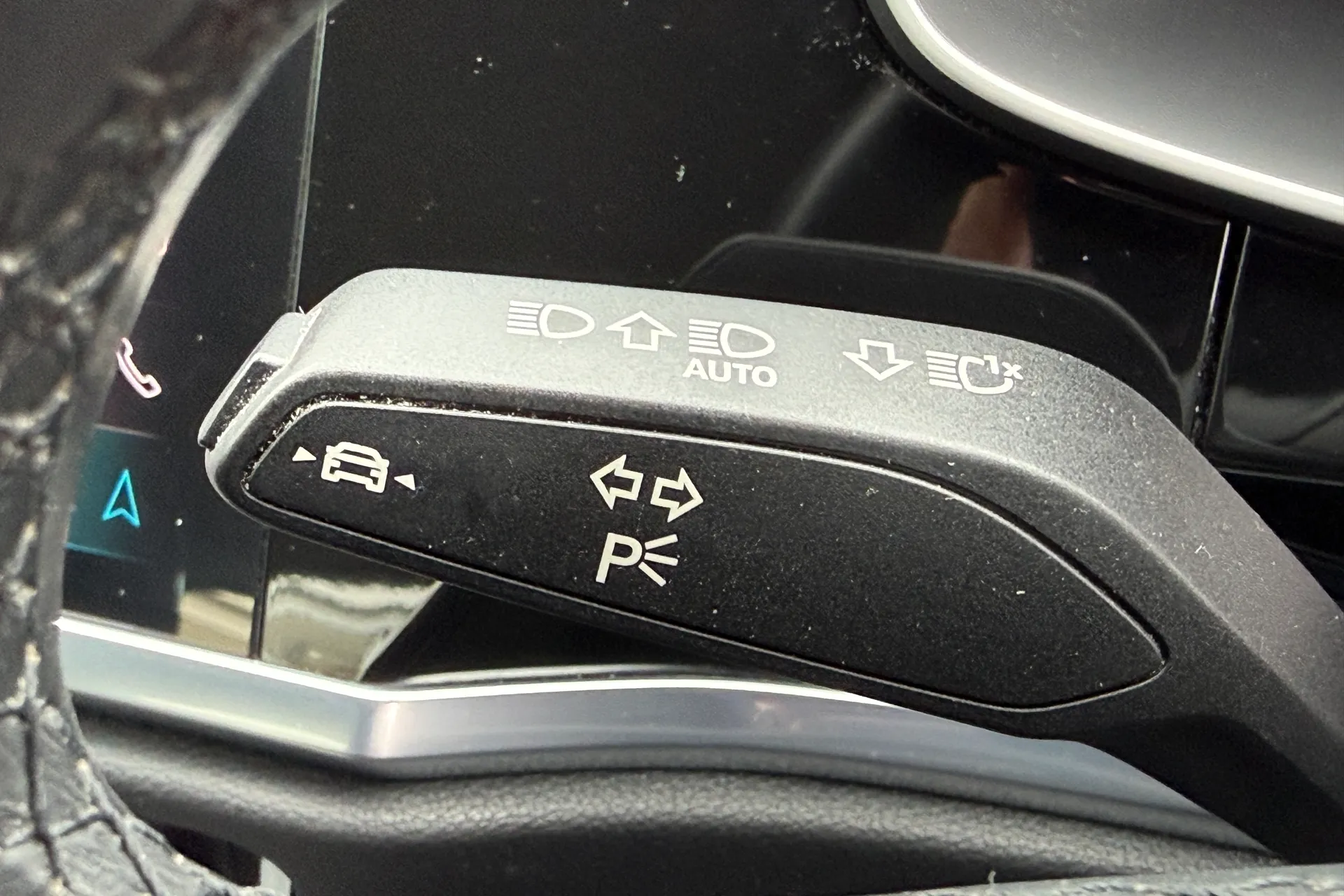 Audi Q3 thumbnail image number 57