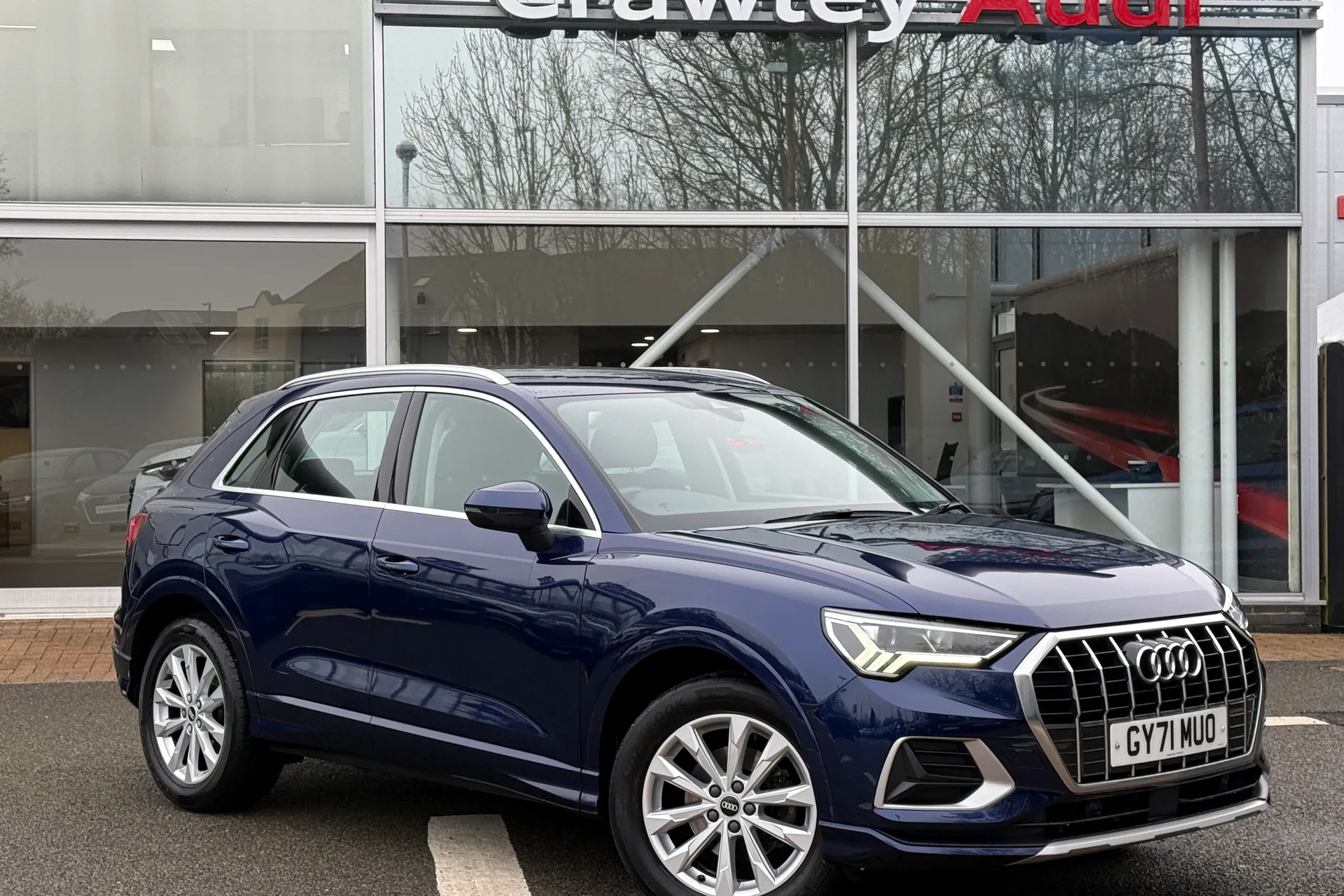 Audi Q3 focused image