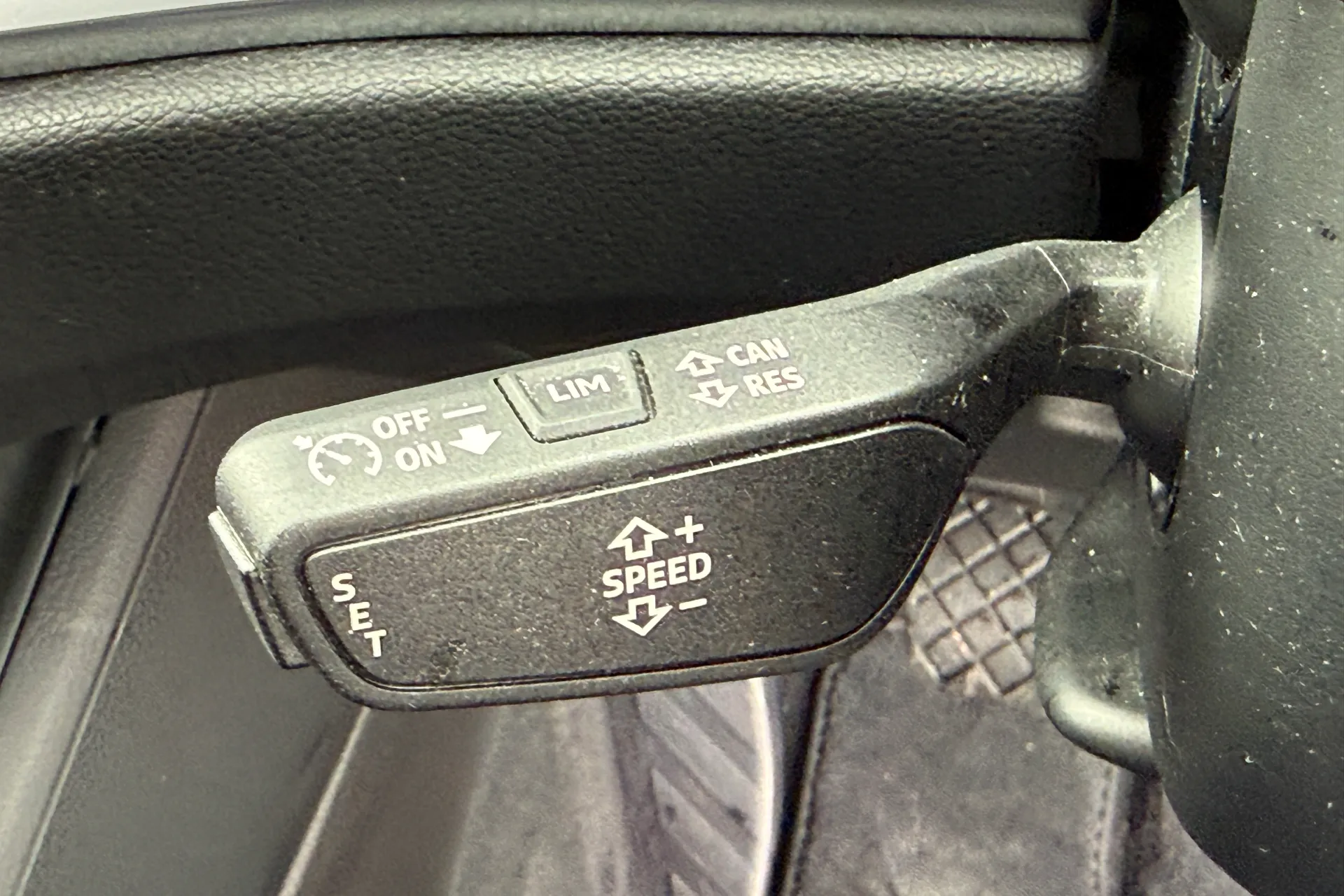 Audi Q3 thumbnail image number 56