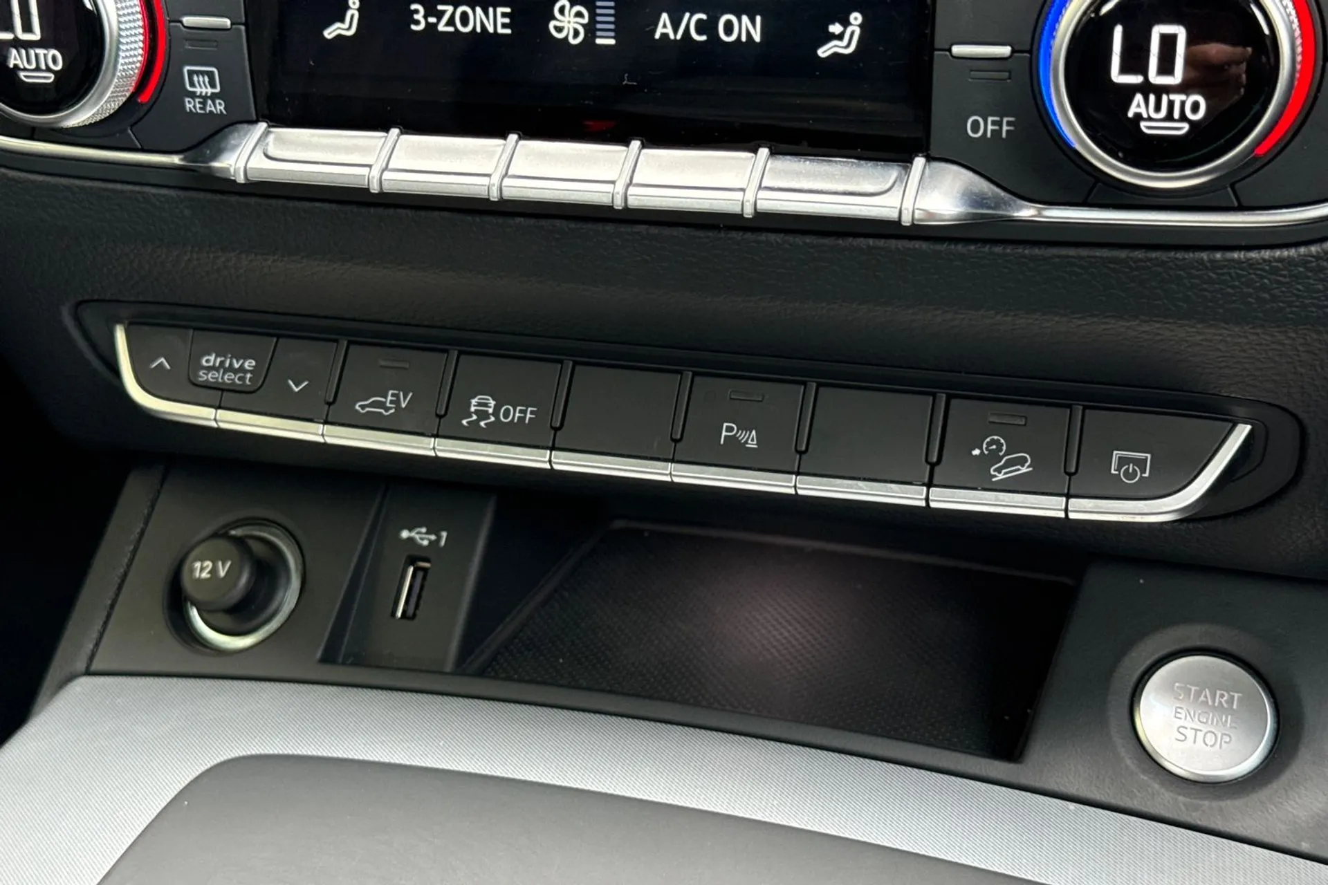 Audi Q5 thumbnail image number 43