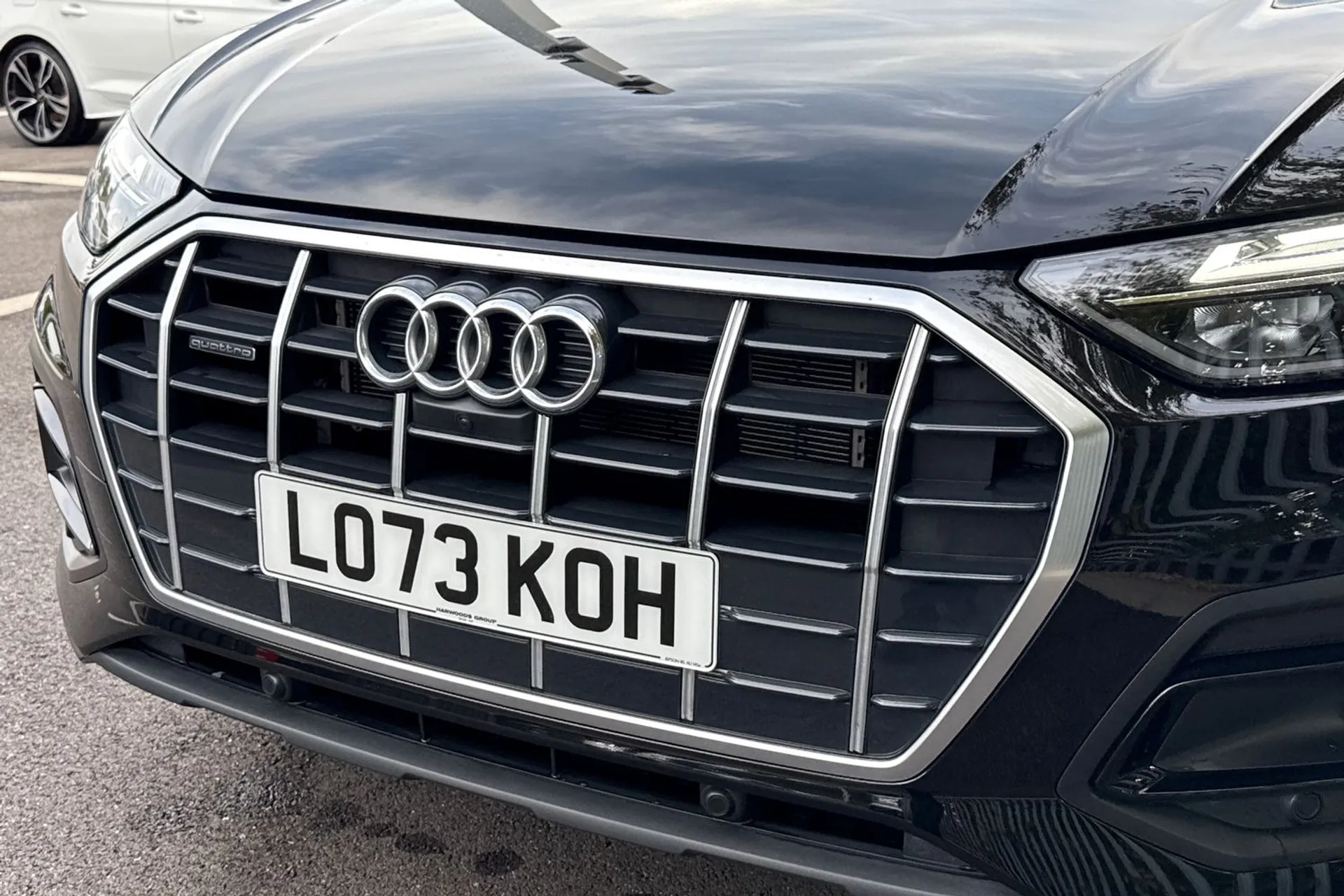 Audi Q5 thumbnail image number 16