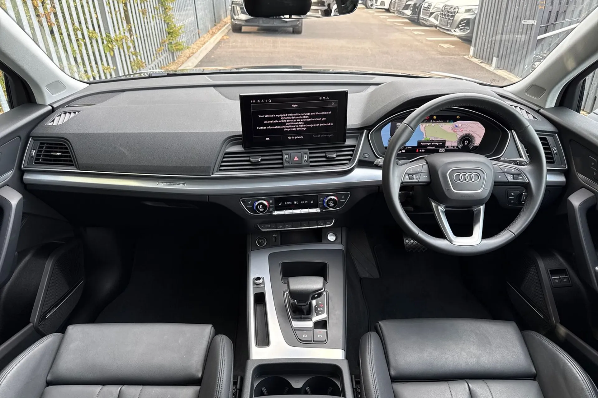 Audi Q5 thumbnail image number 3