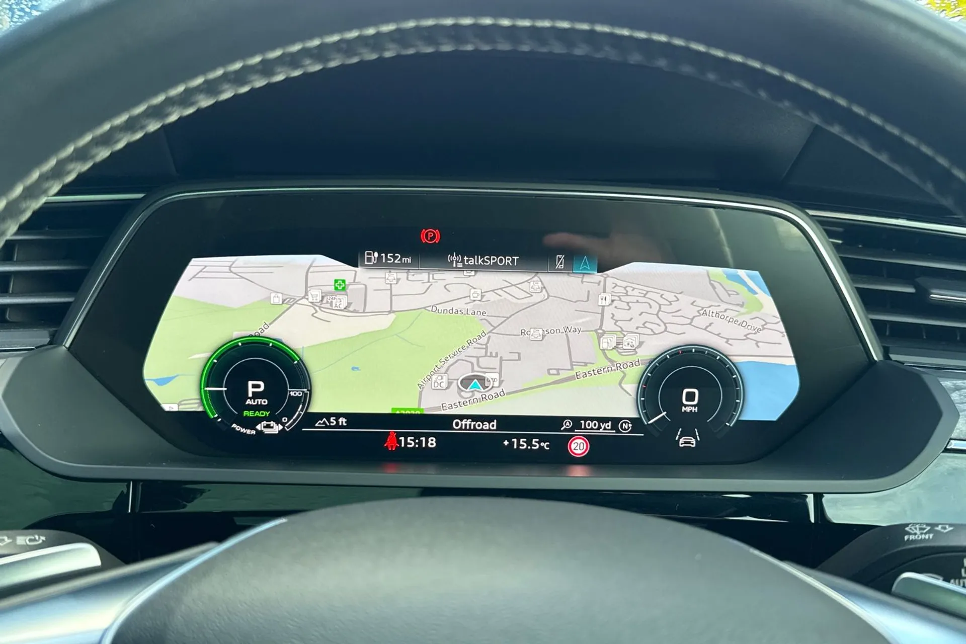 Audi e-tron thumbnail image number 24