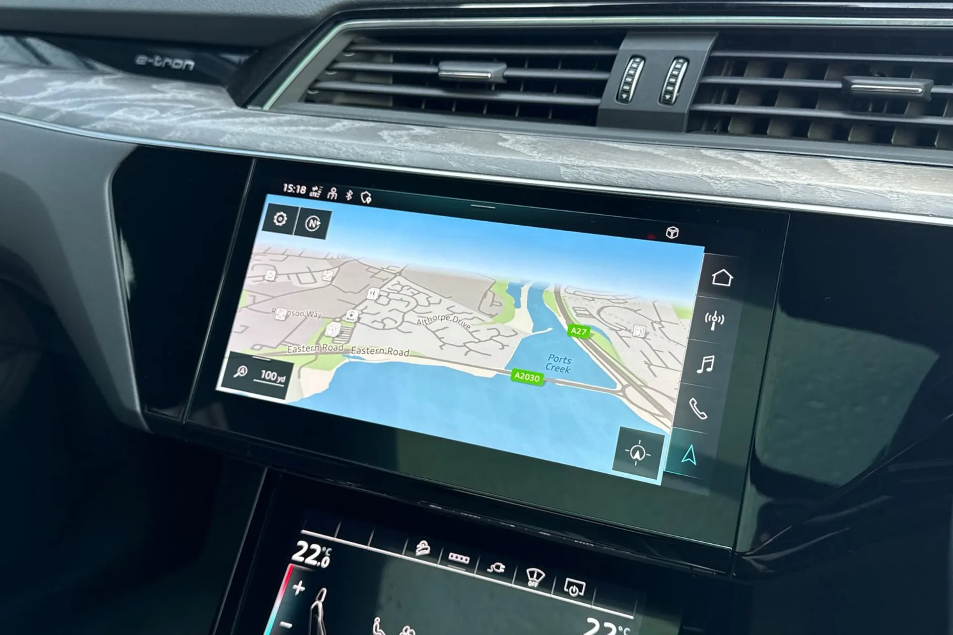 Audi e-tron thumbnail image number 30