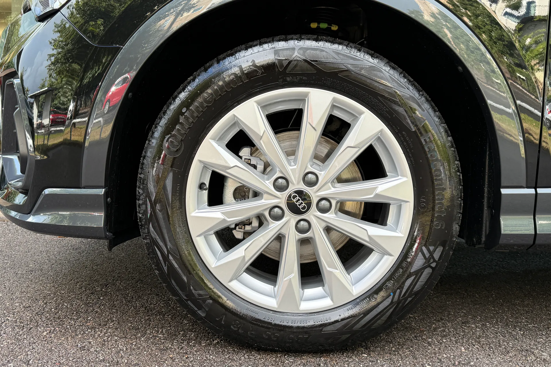 Audi Q3 thumbnail image number 8