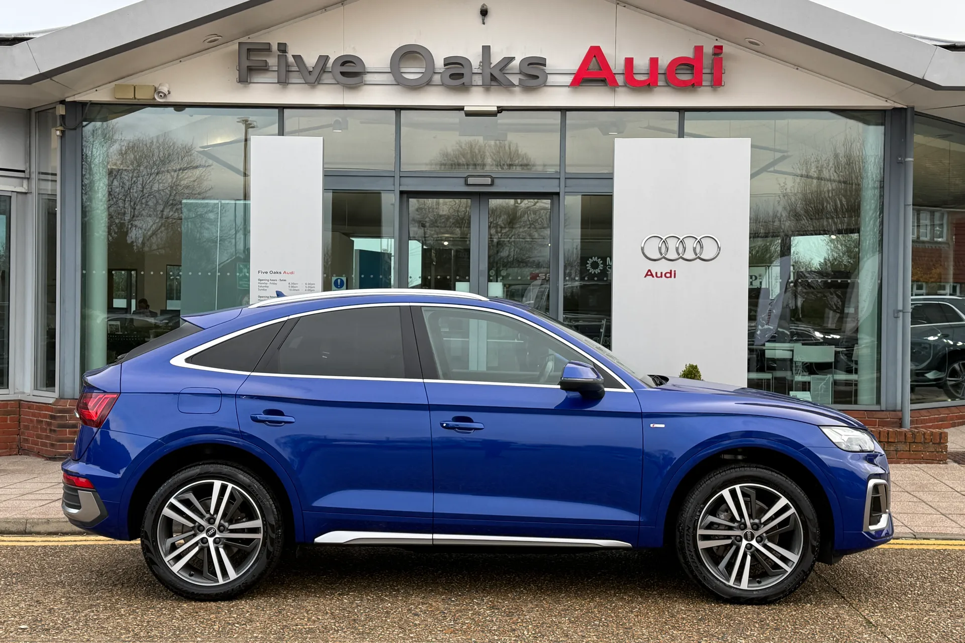 Audi Q5 thumbnail image number 2