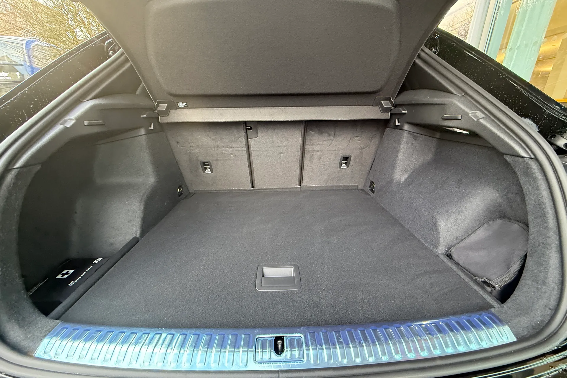 Audi Q3 thumbnail image number 48