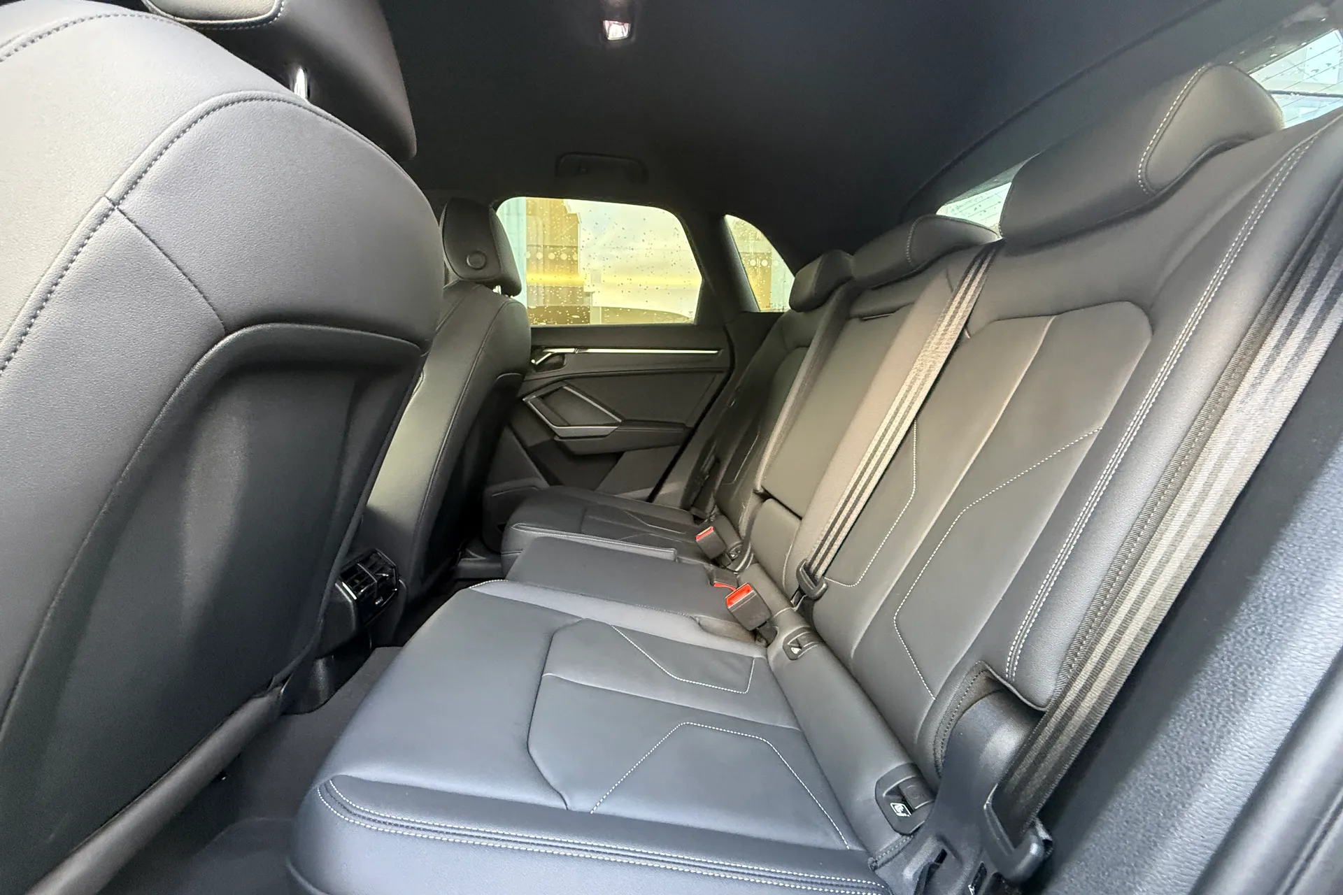 Audi Q3 thumbnail image number 53