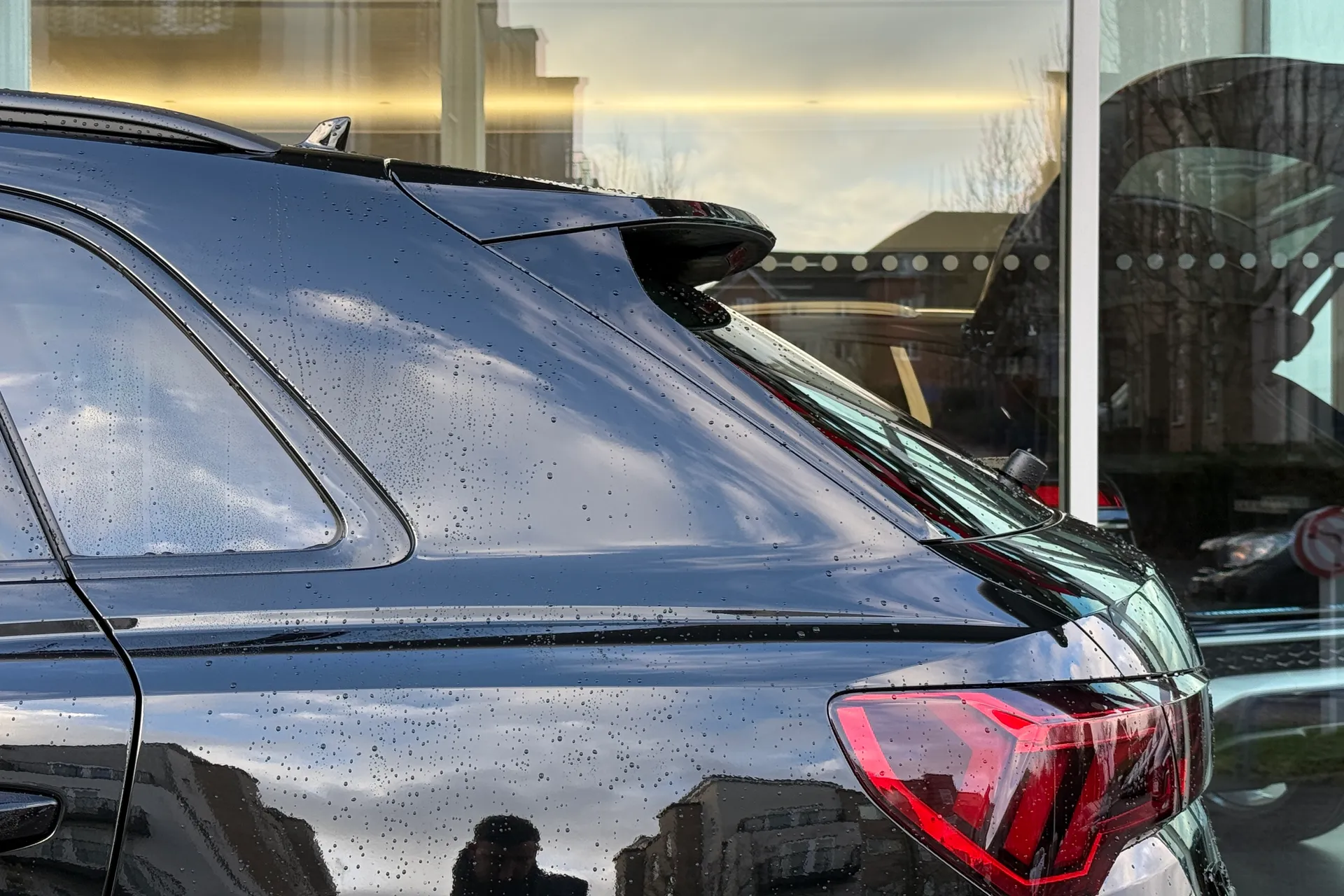 Audi Q3 thumbnail image number 50