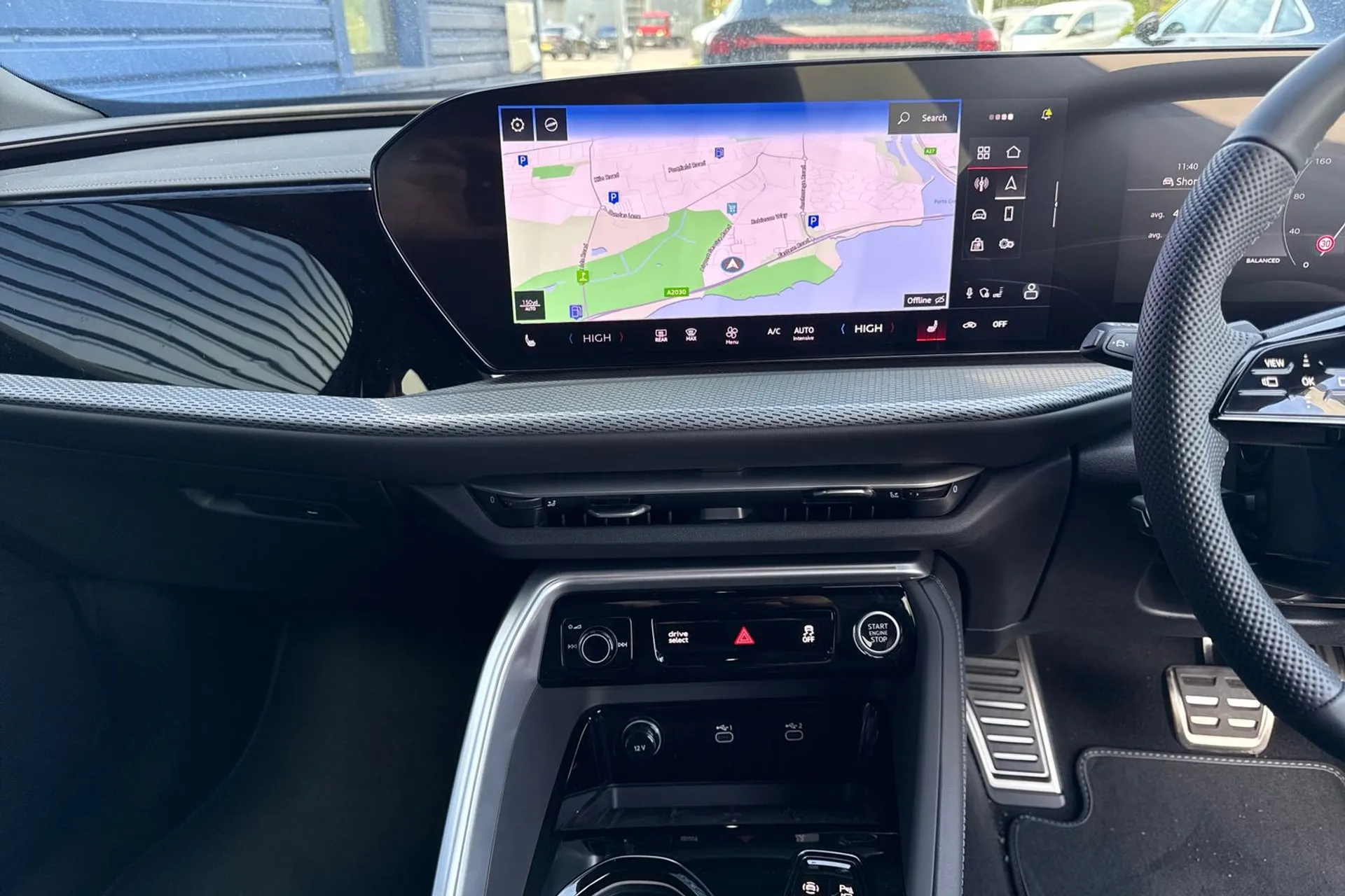 Audi Q5 thumbnail image number 28