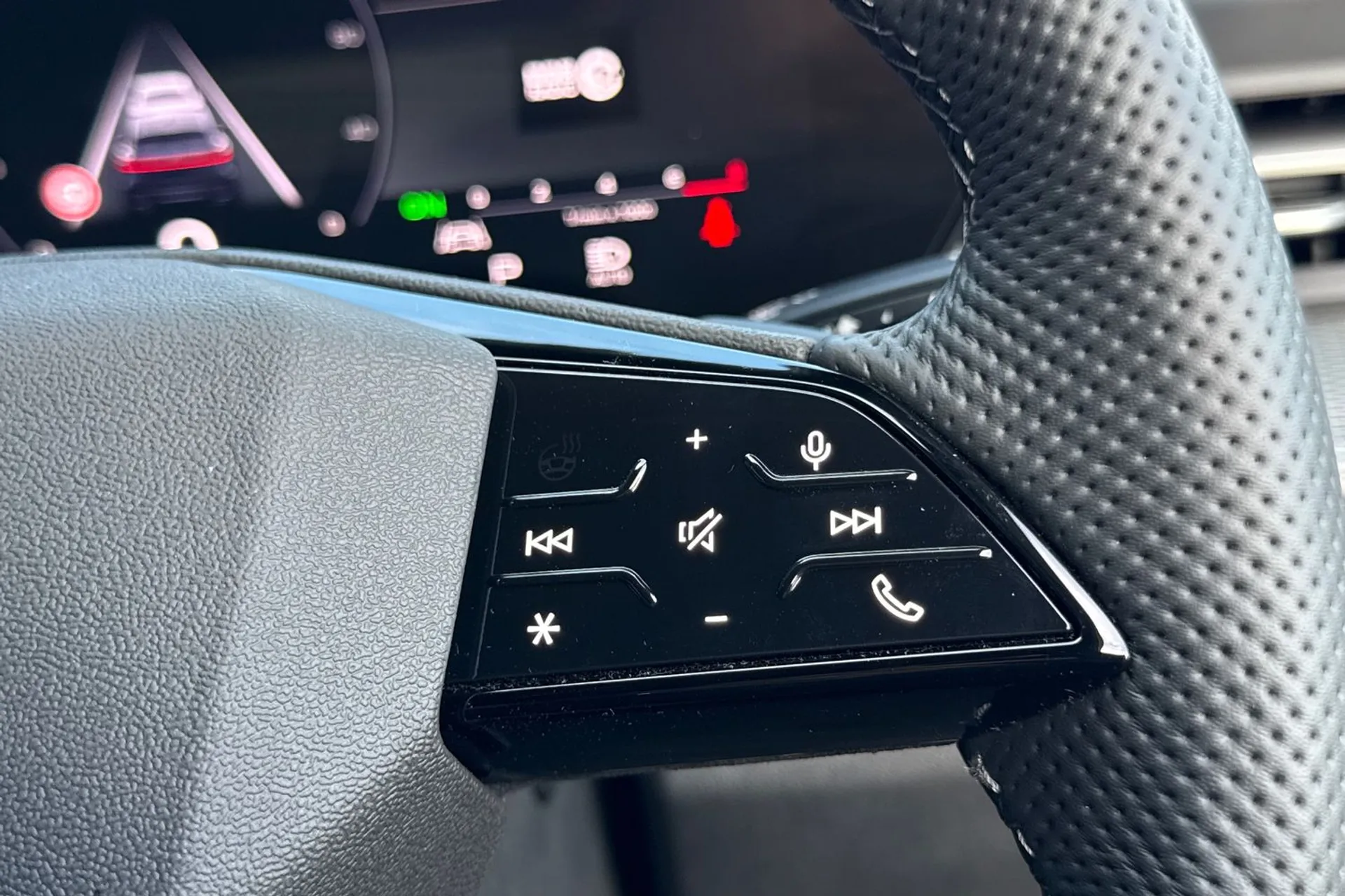 Audi Q5 thumbnail image number 41