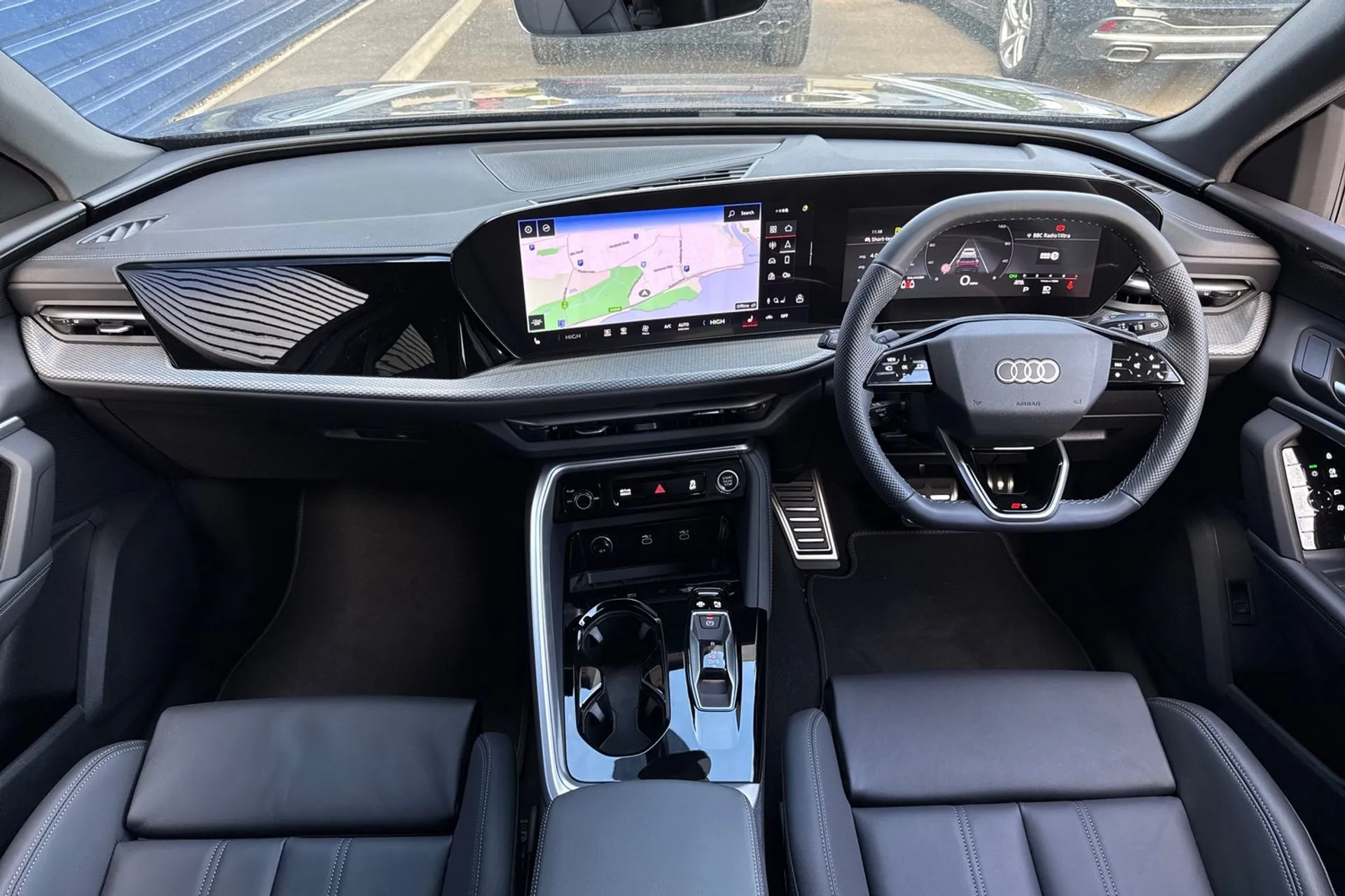 Audi Q5 thumbnail image number 3