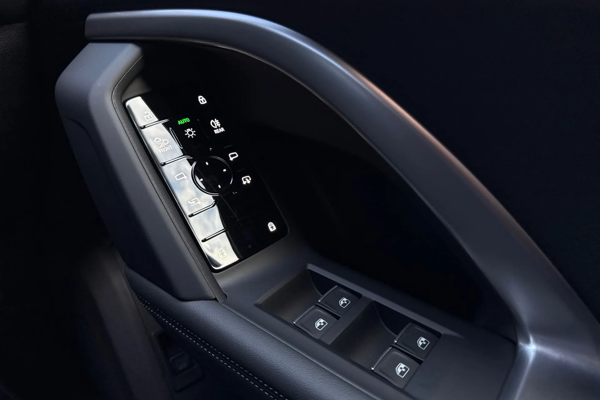 Audi Q5 thumbnail image number 42