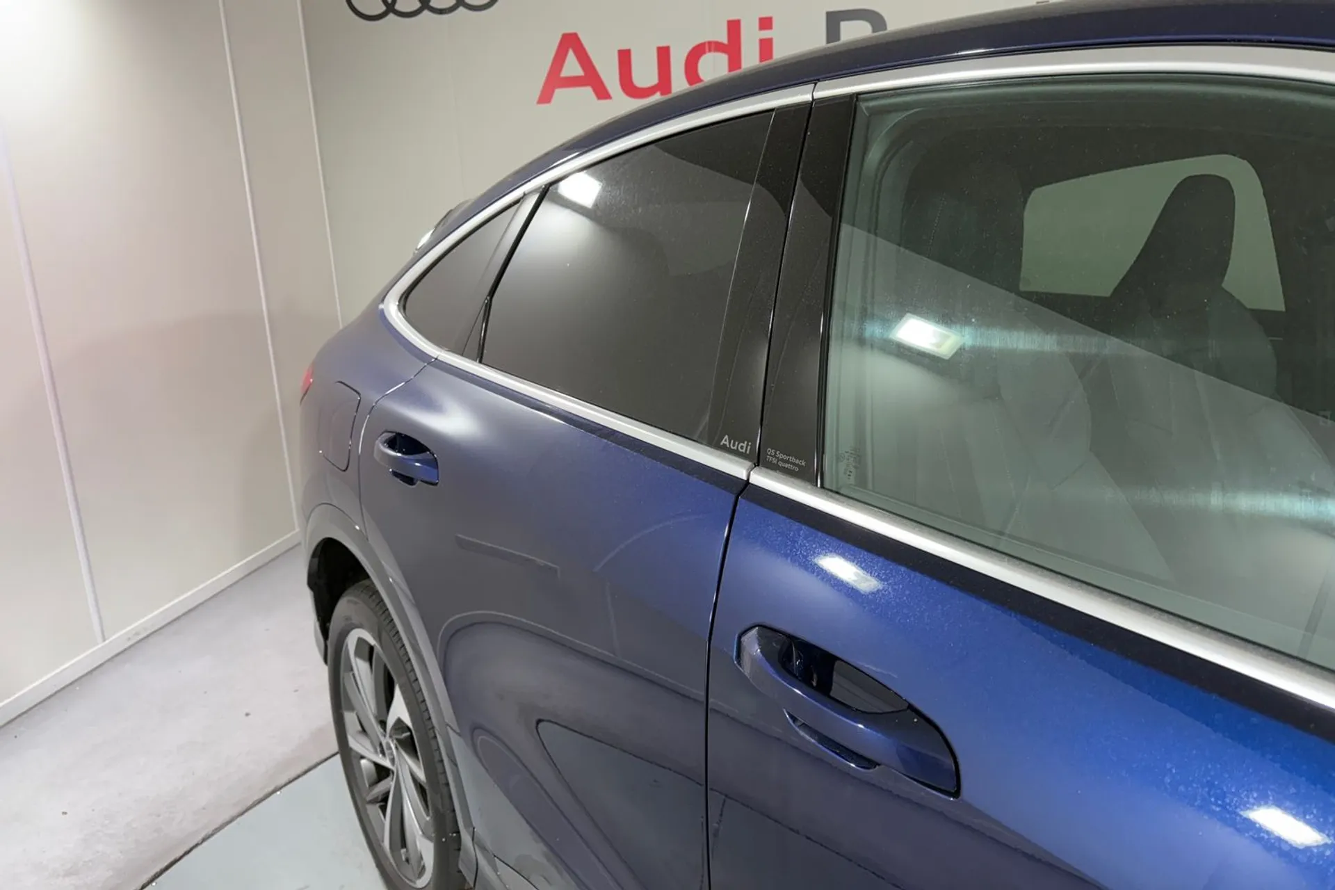 Audi Q5 thumbnail image number 13