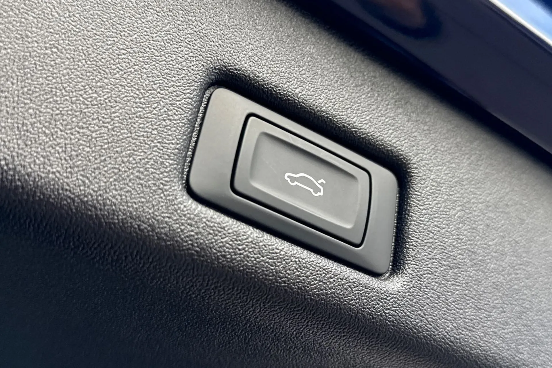 Audi Q5 thumbnail image number 19