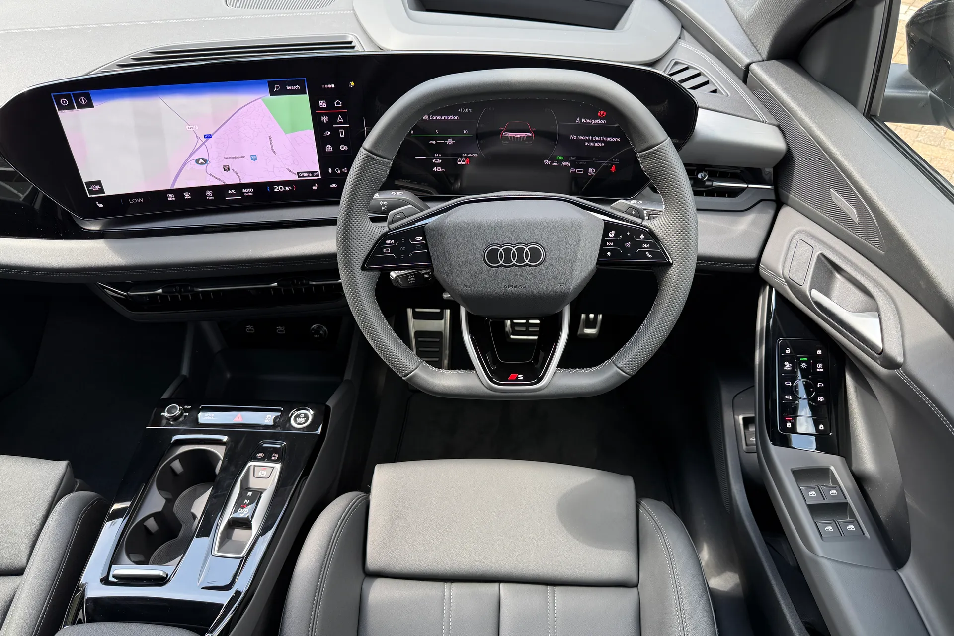 Audi Q6 e-tron thumbnail image number 38