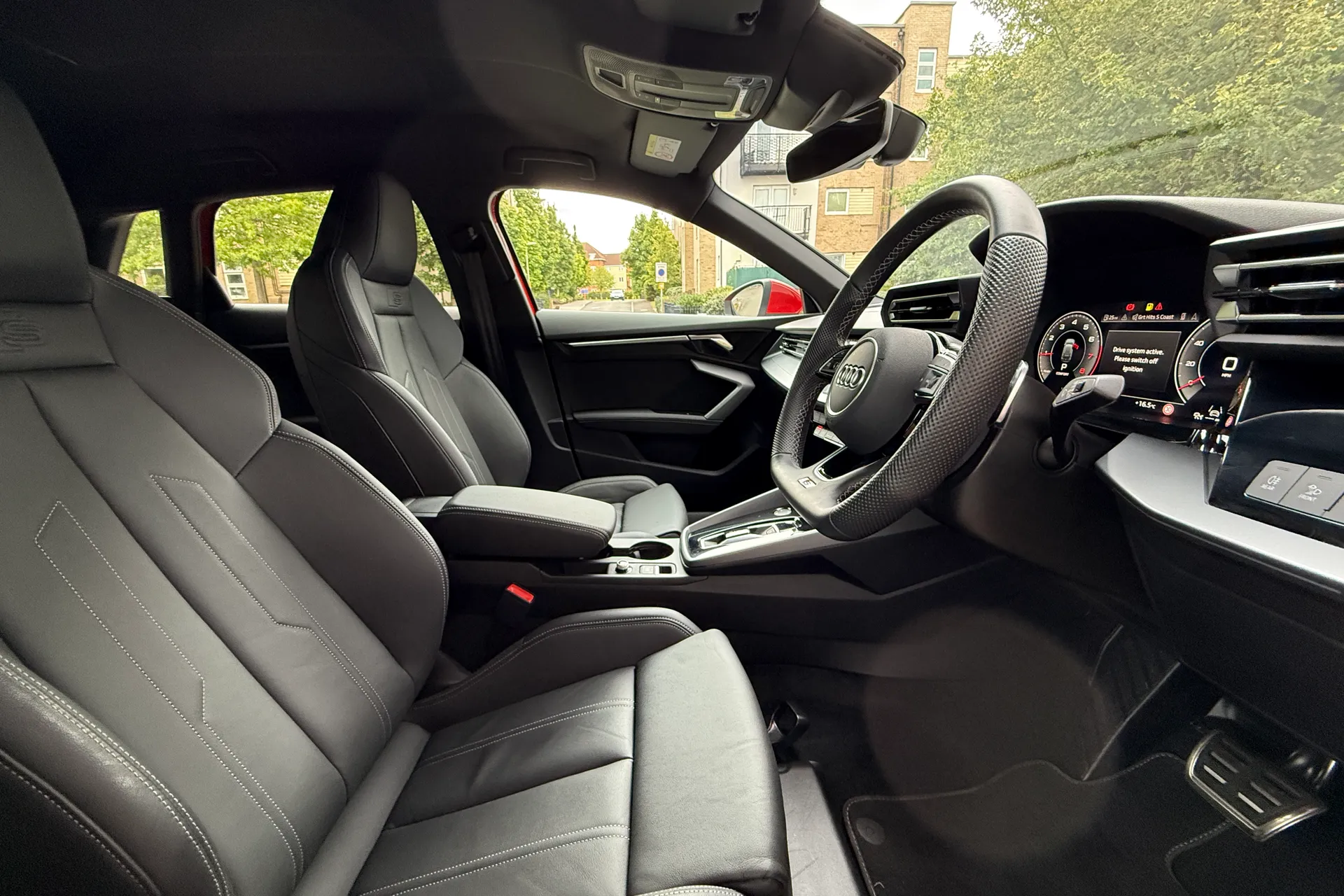 Audi A3 thumbnail image number 32
