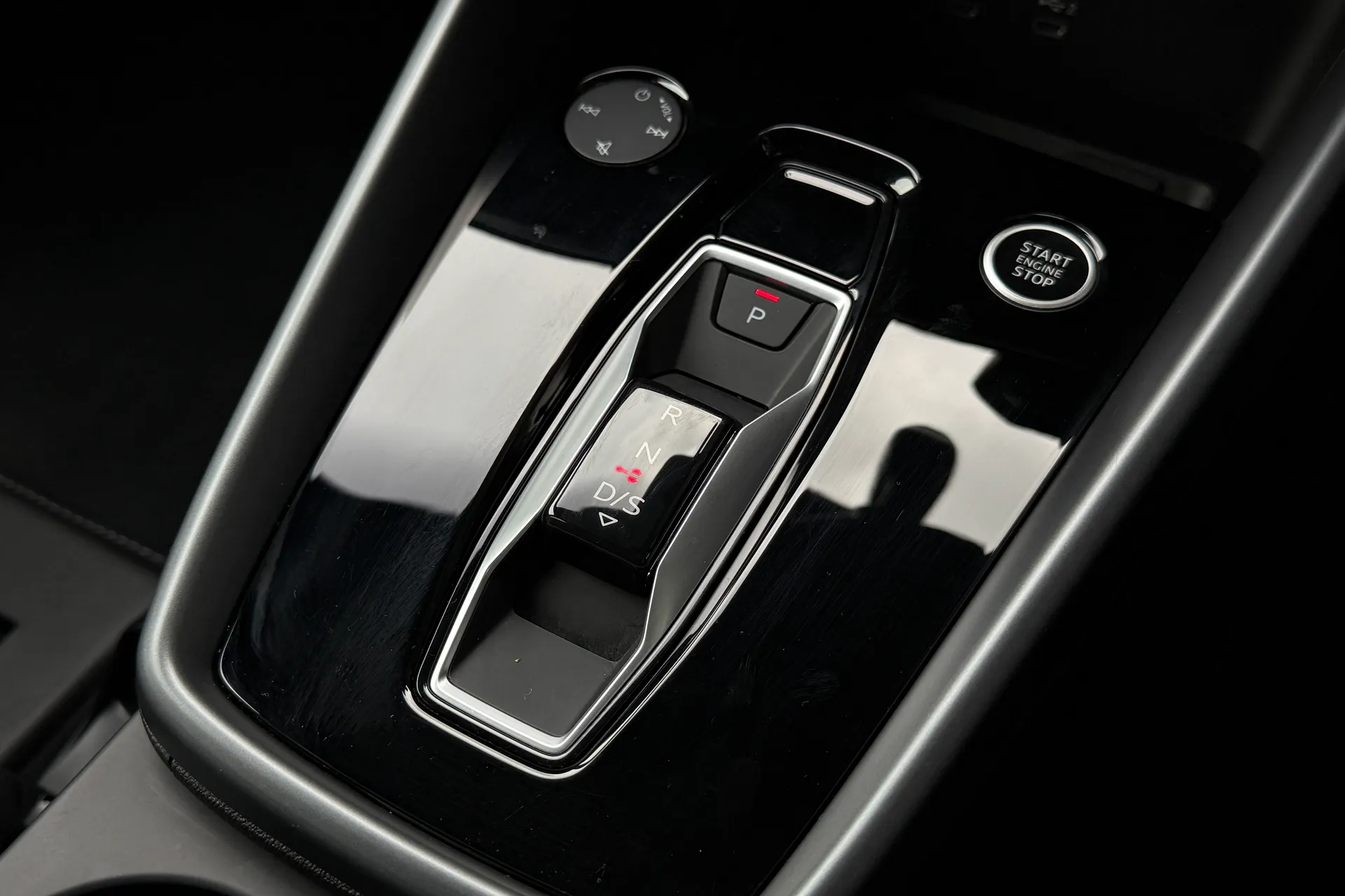 Audi A3 thumbnail image number 25