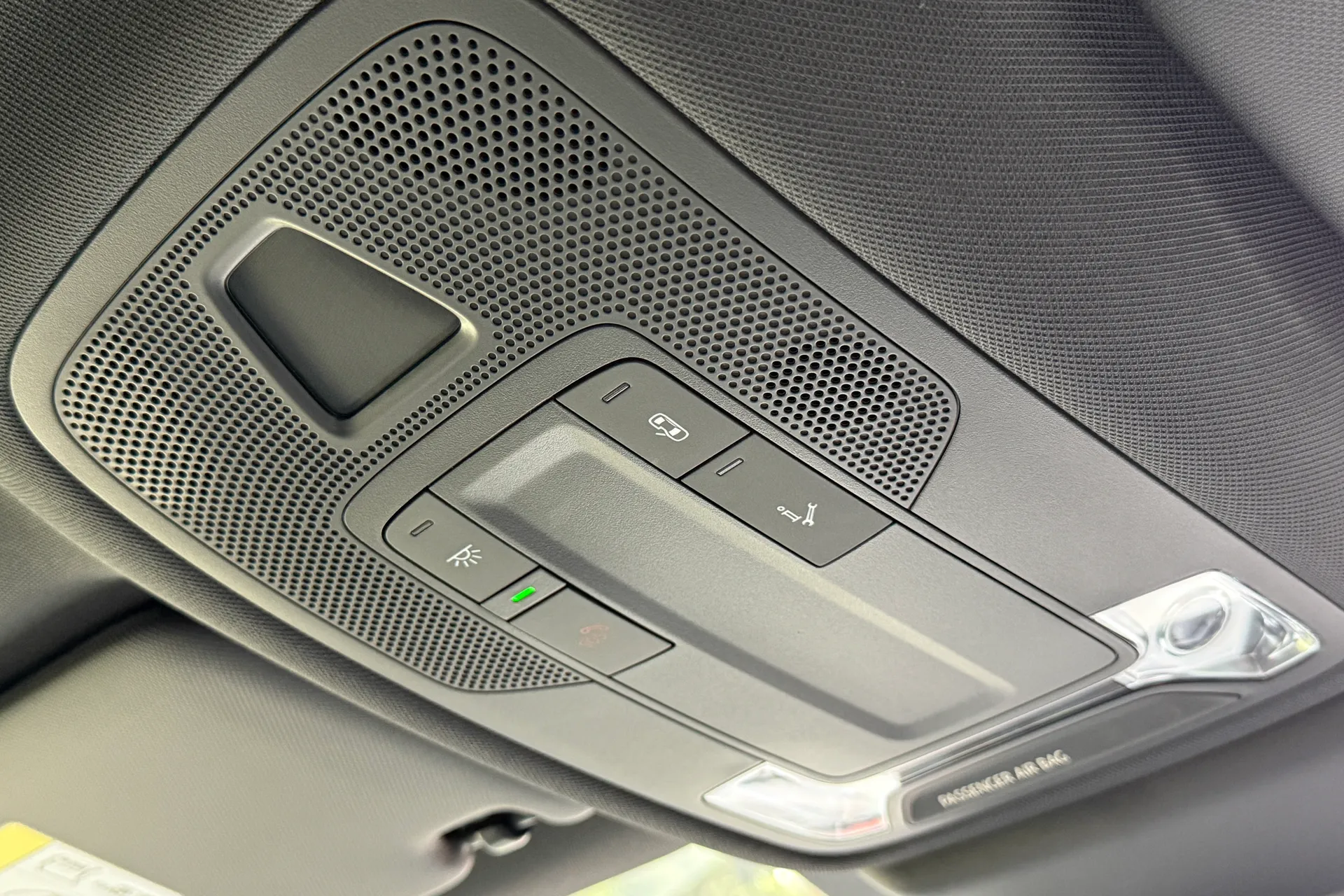 Audi A3 thumbnail image number 28