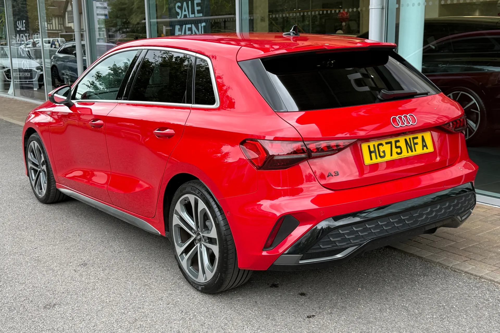 Audi A3 thumbnail image number 47