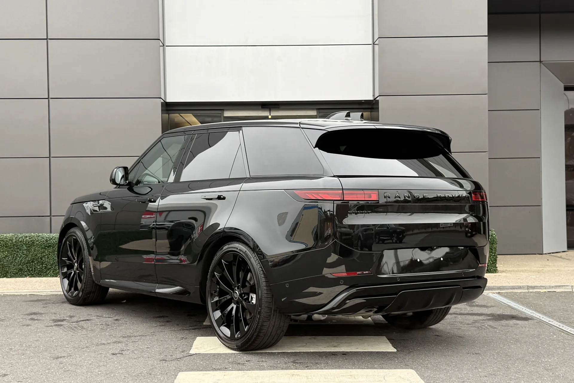 LAND ROVER RANGE ROVER SPORT thumbnail image number 14