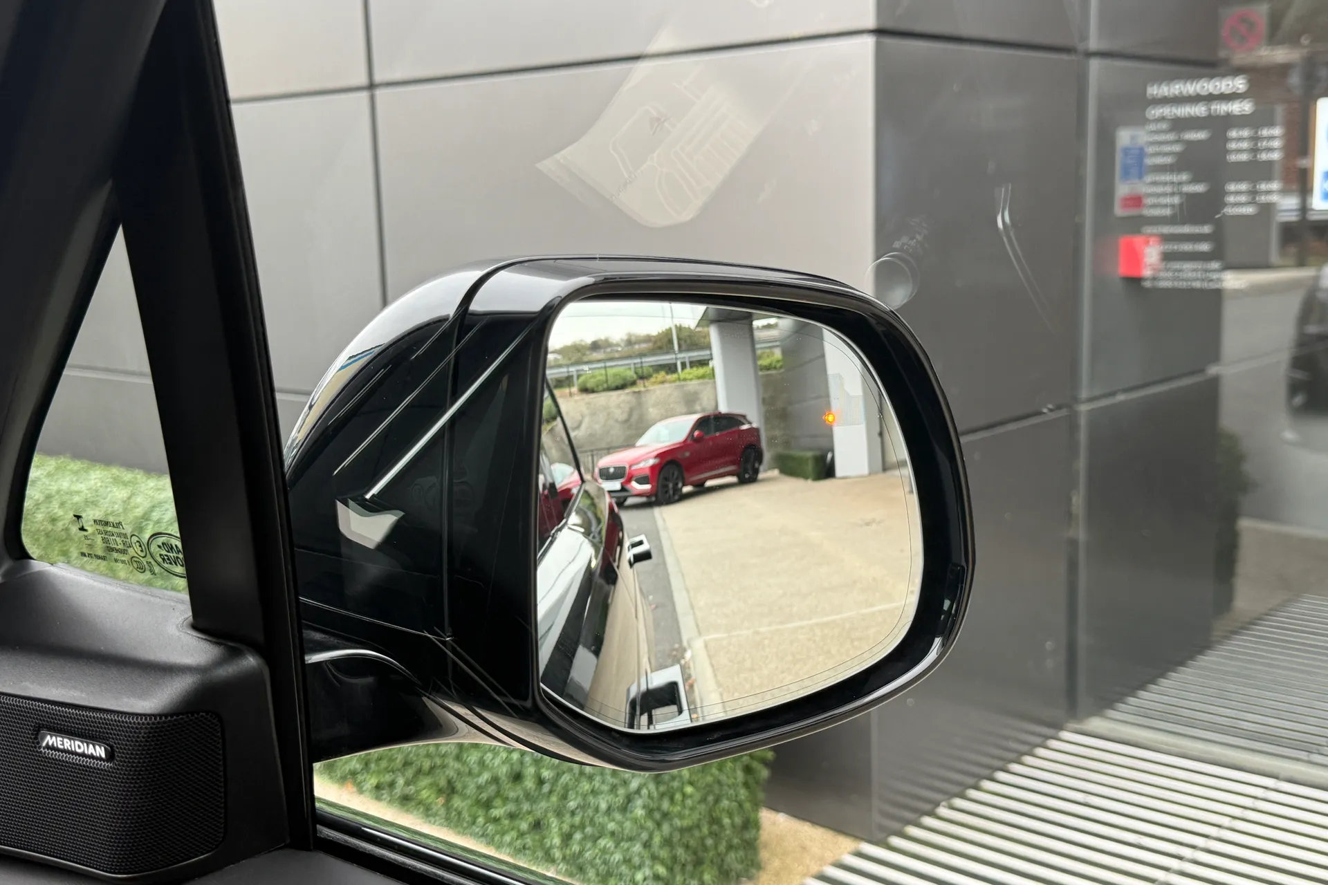 LAND ROVER RANGE ROVER SPORT thumbnail image number 8