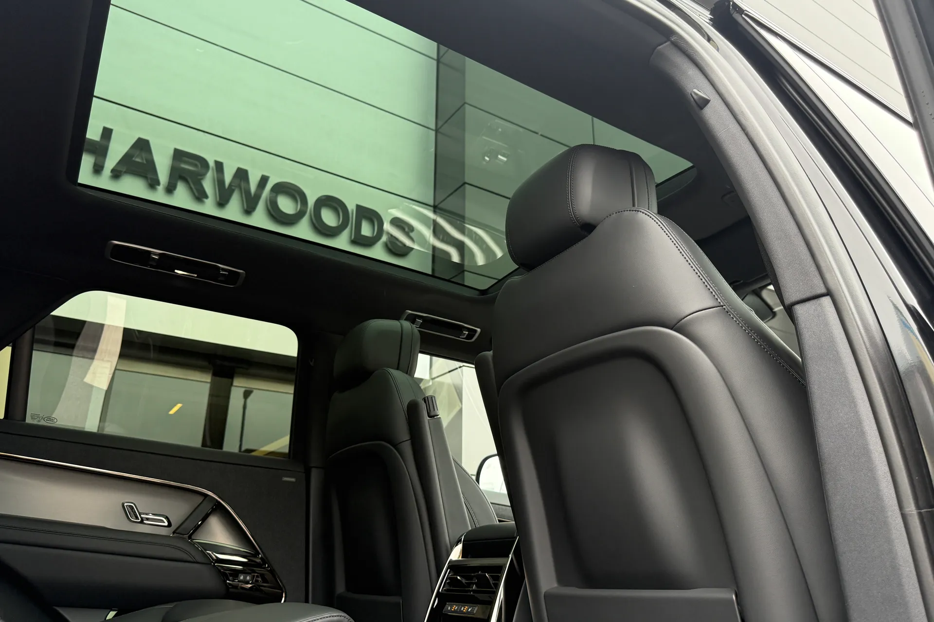 LAND ROVER RANGE ROVER SPORT thumbnail image number 45