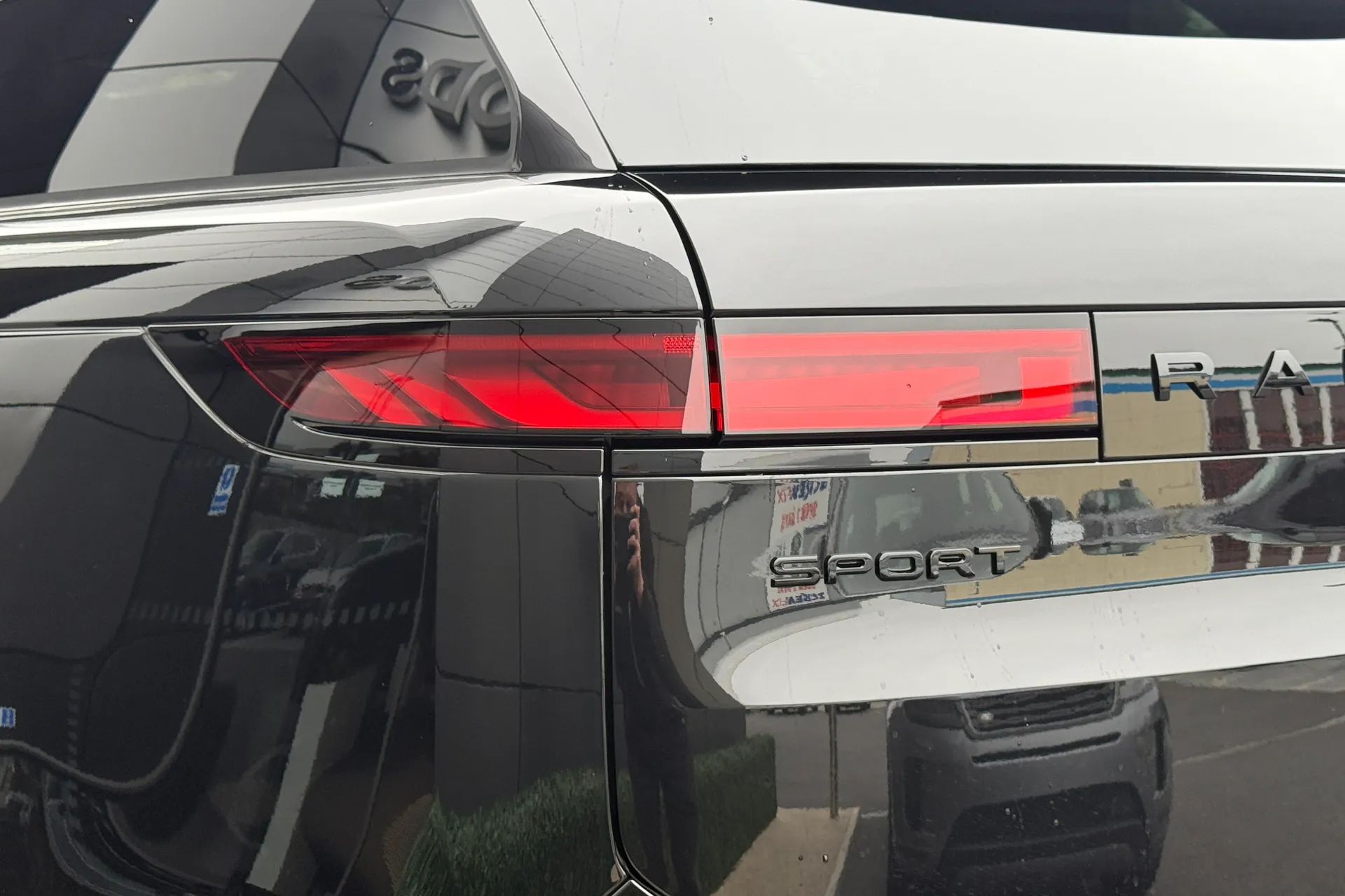 LAND ROVER RANGE ROVER SPORT thumbnail image number 38