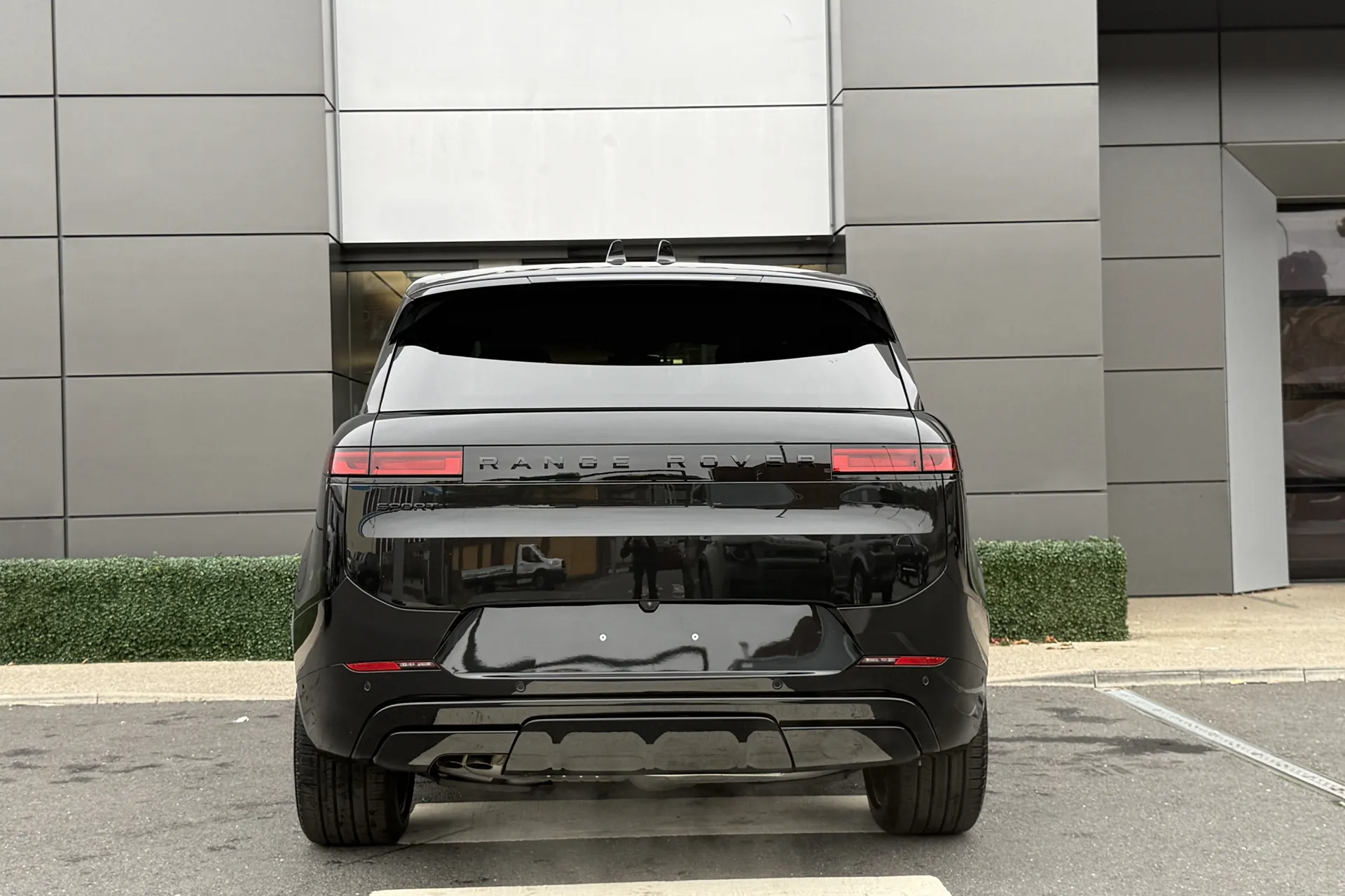 LAND ROVER RANGE ROVER SPORT thumbnail image number 13