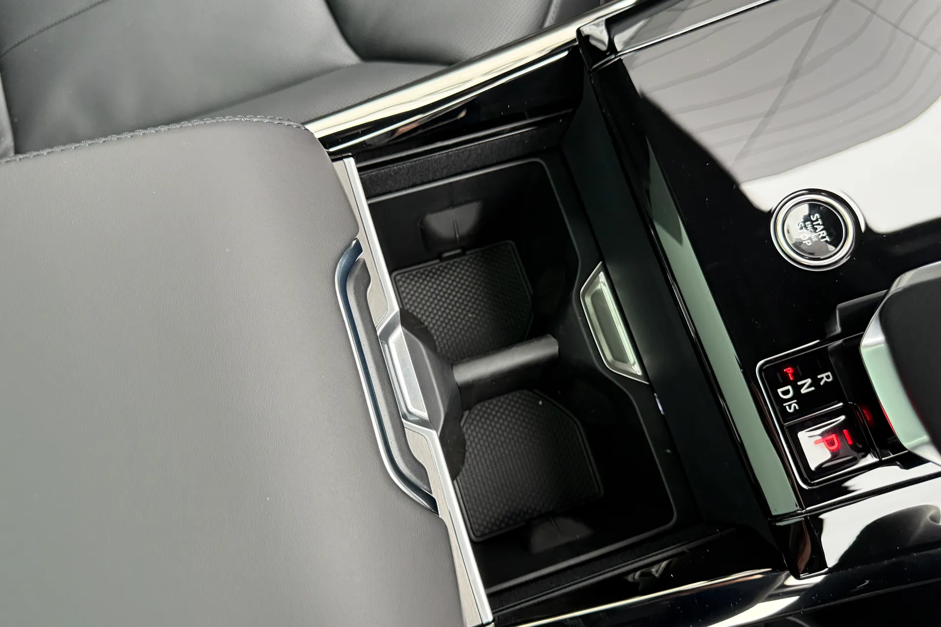 LAND ROVER RANGE ROVER SPORT thumbnail image number 59