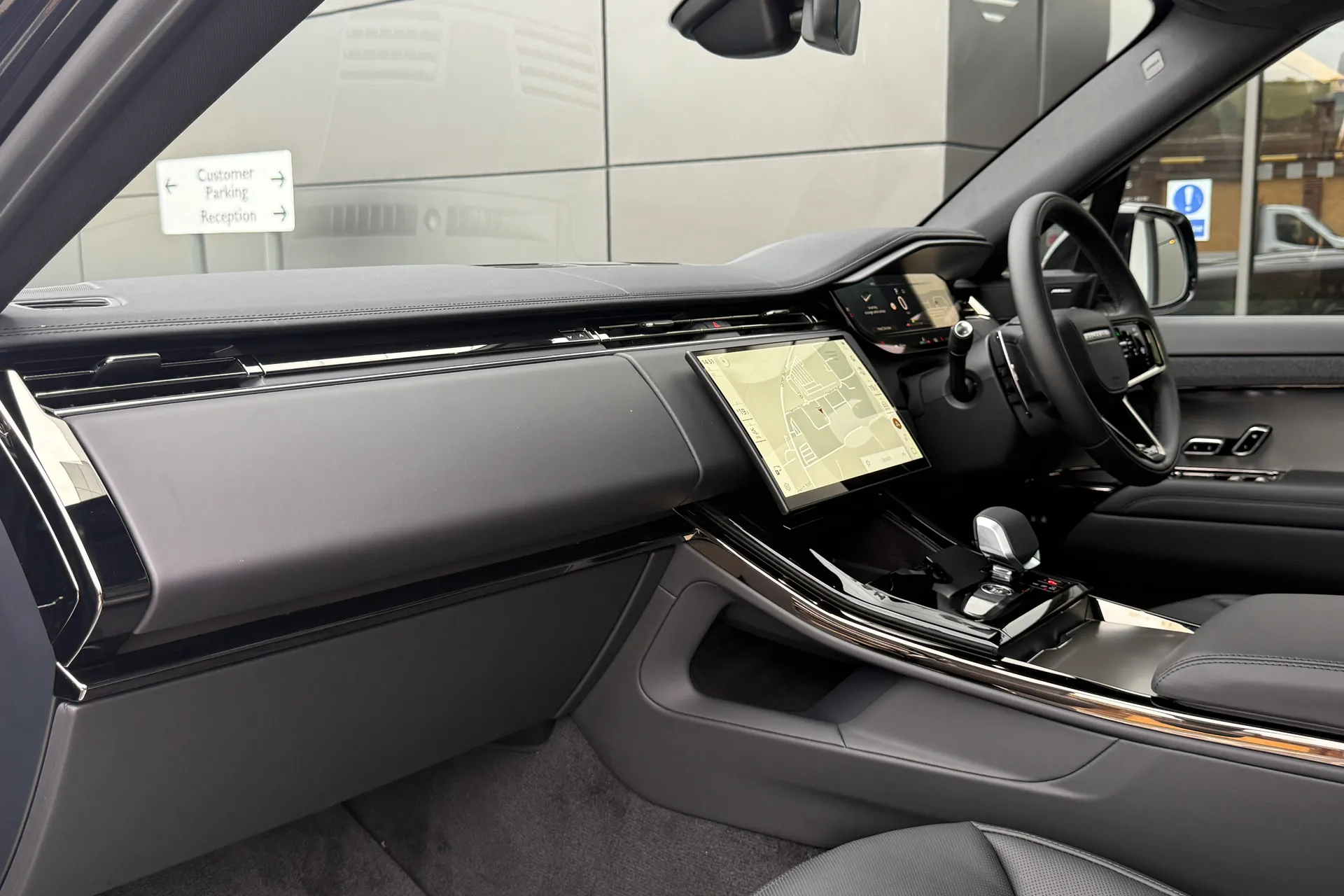 LAND ROVER RANGE ROVER SPORT thumbnail image number 53