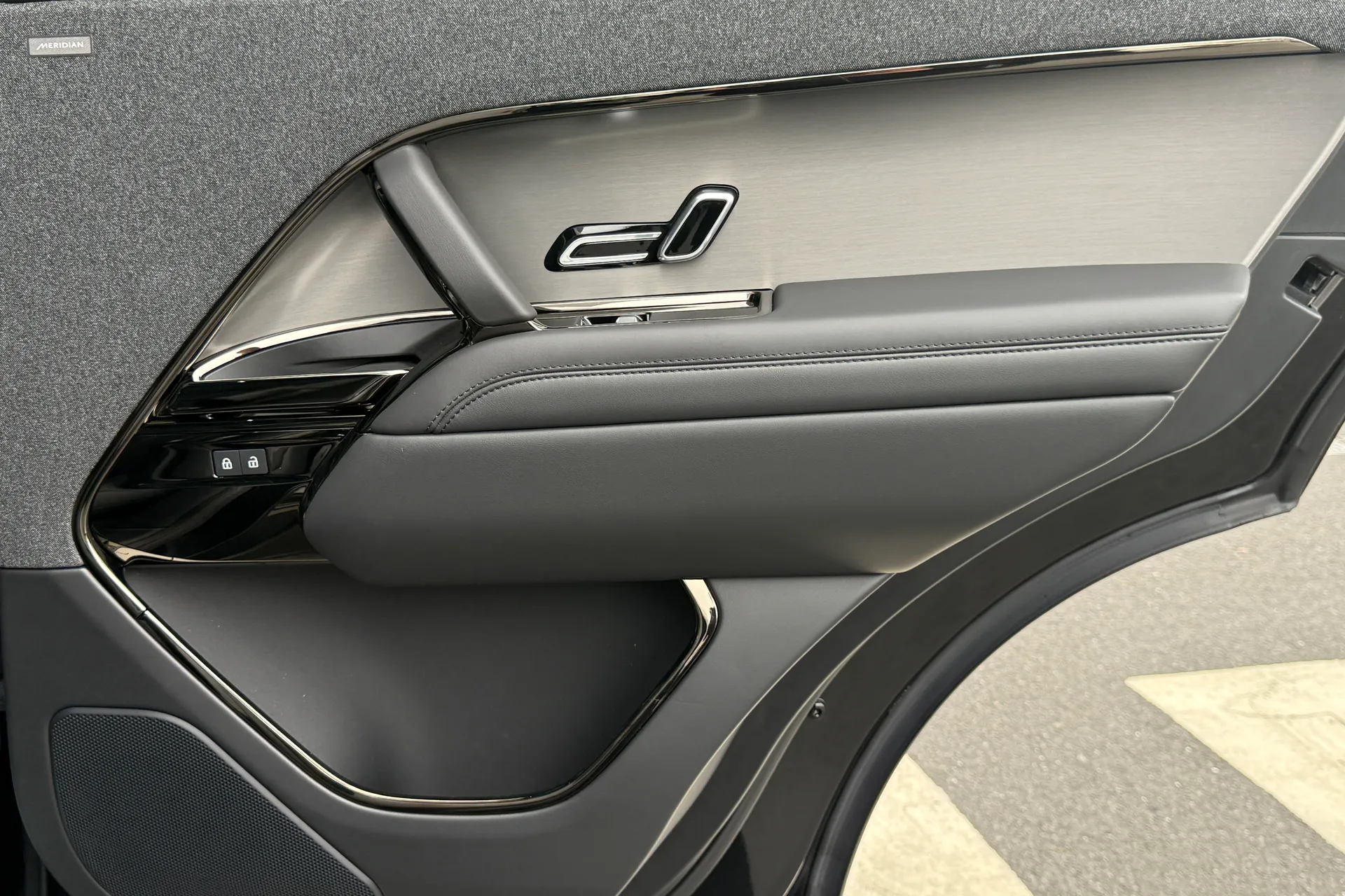 LAND ROVER RANGE ROVER SPORT thumbnail image number 46