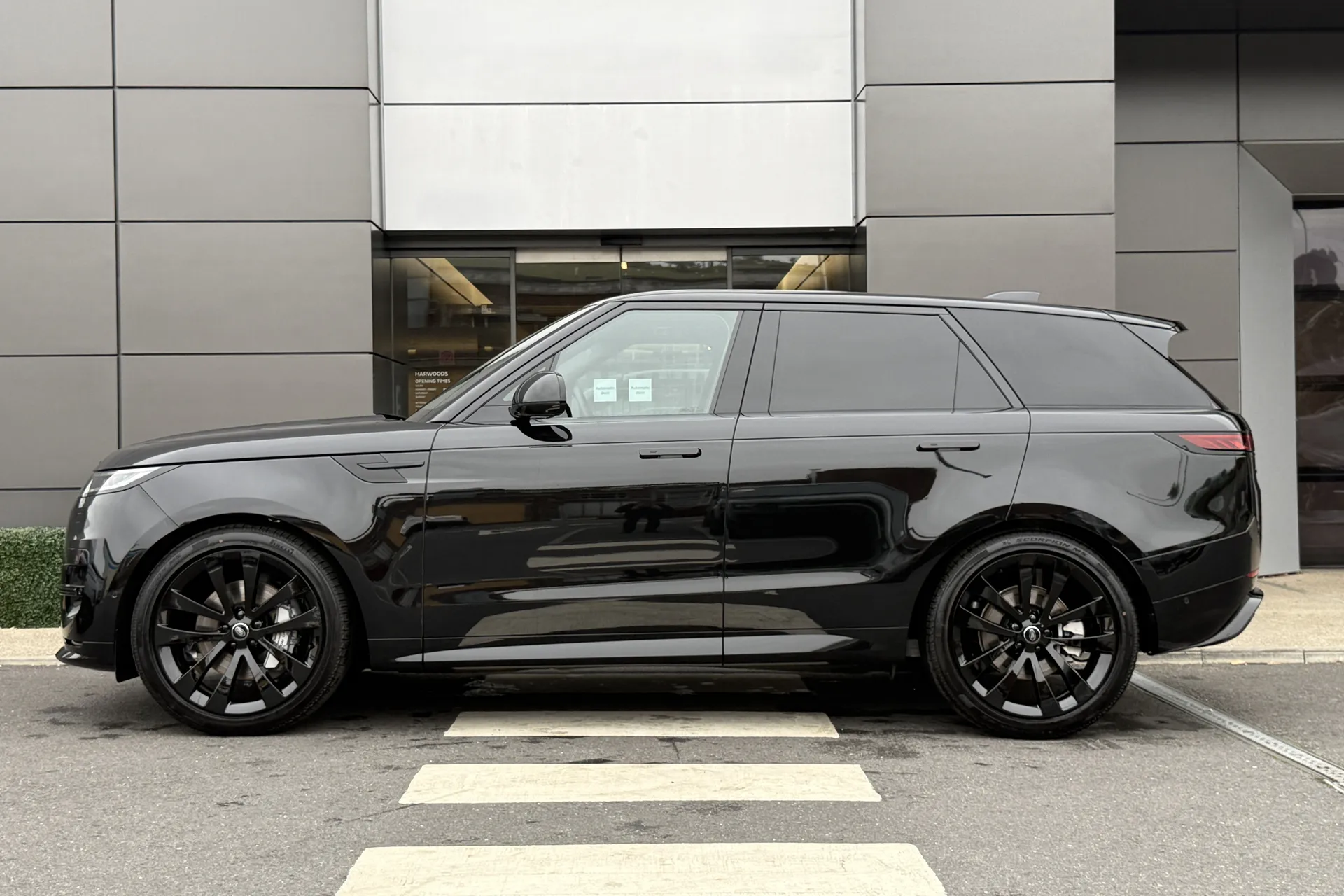 LAND ROVER RANGE ROVER SPORT thumbnail image number 6