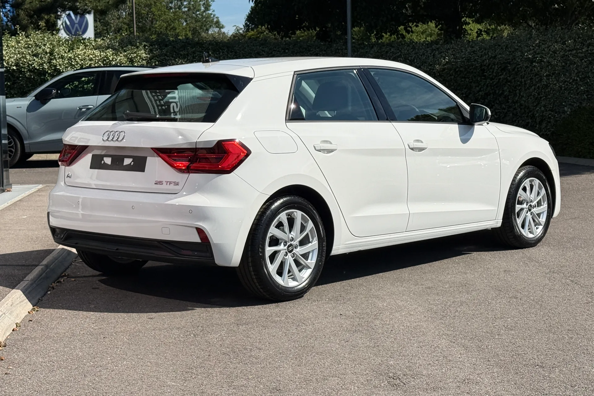 Audi A1 thumbnail image number 28