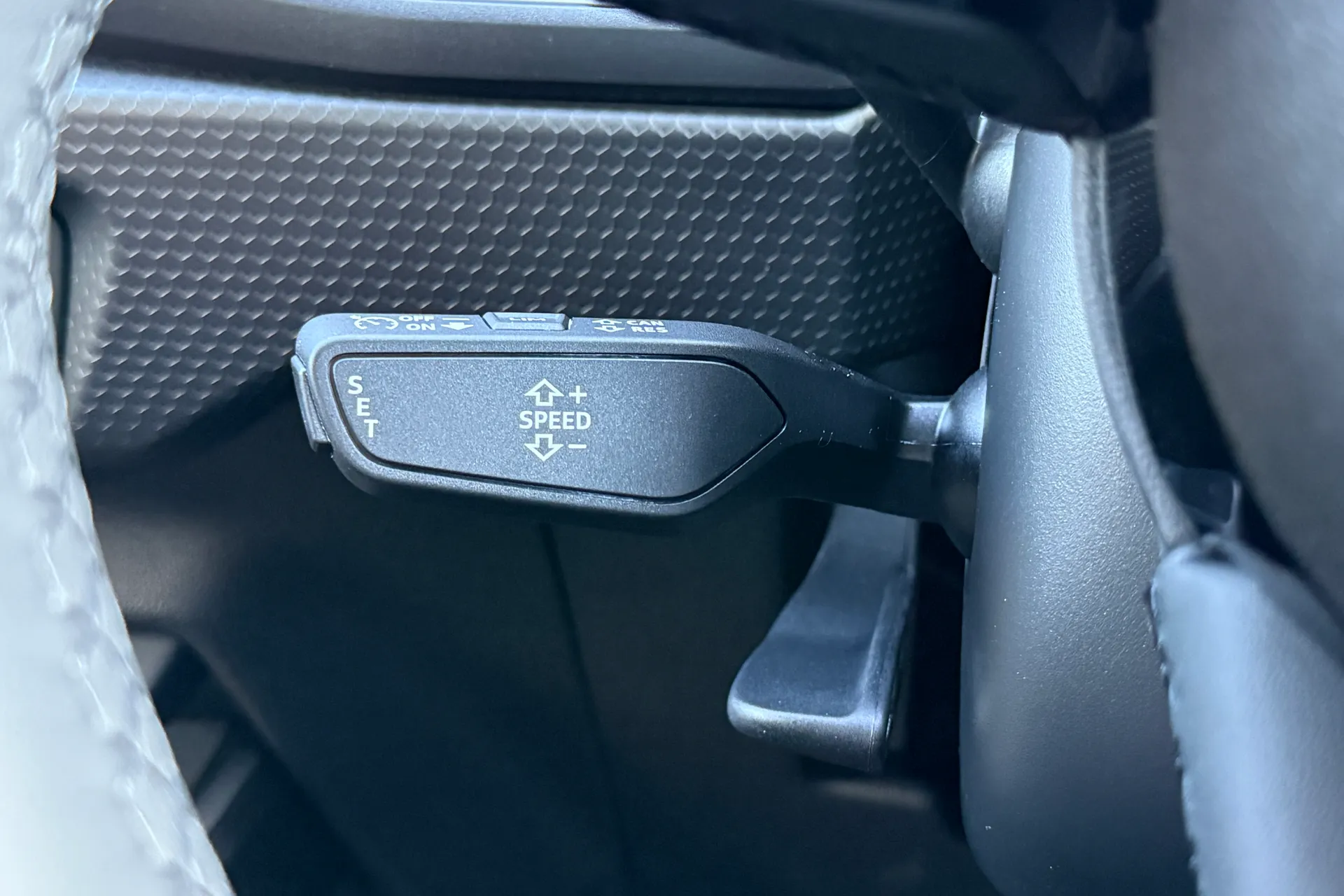 Audi A1 thumbnail image number 42